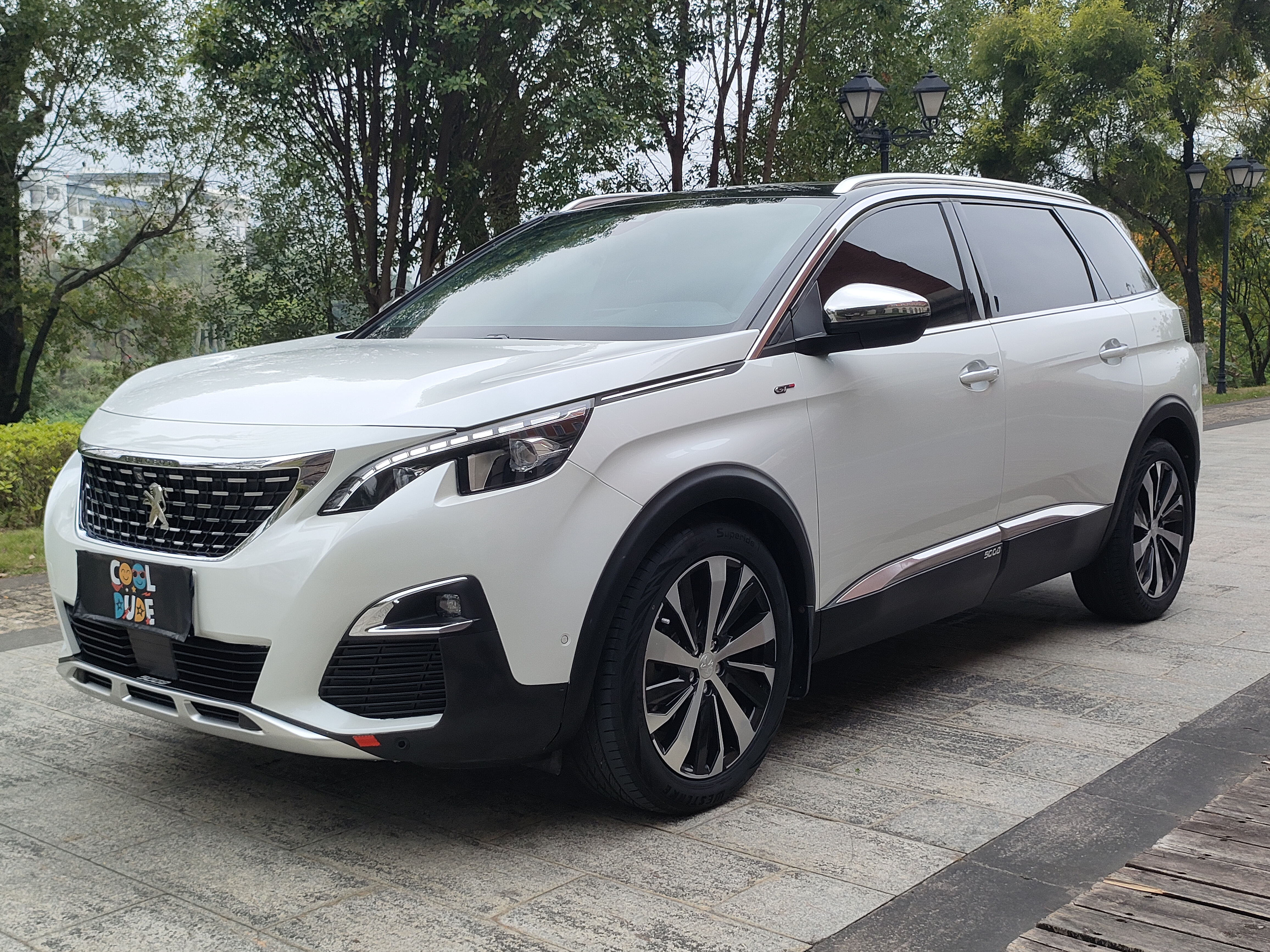 Peugeot 5008 2017 汽车图片 