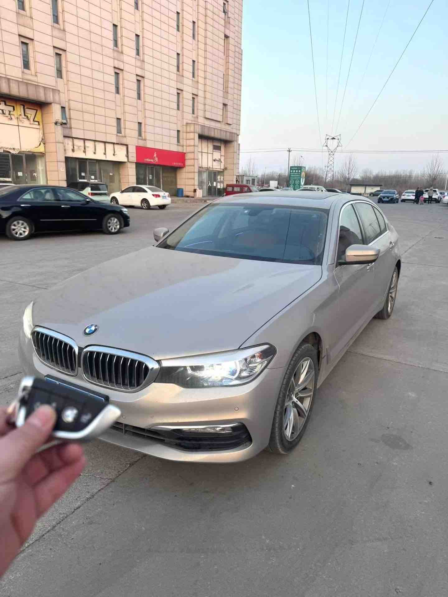 BMW 5 Series 2018 car image 