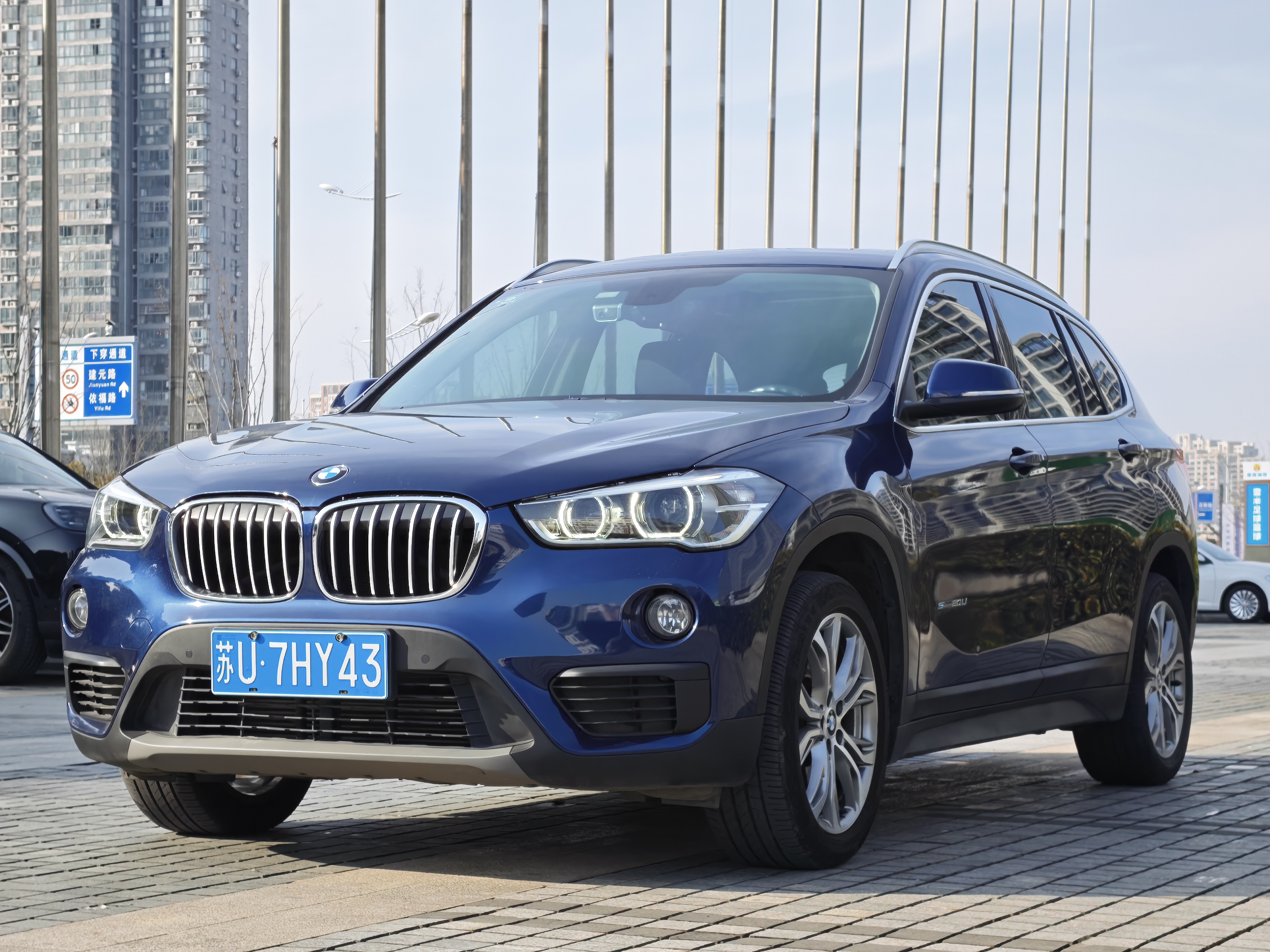 BMW X1 2018 car image 