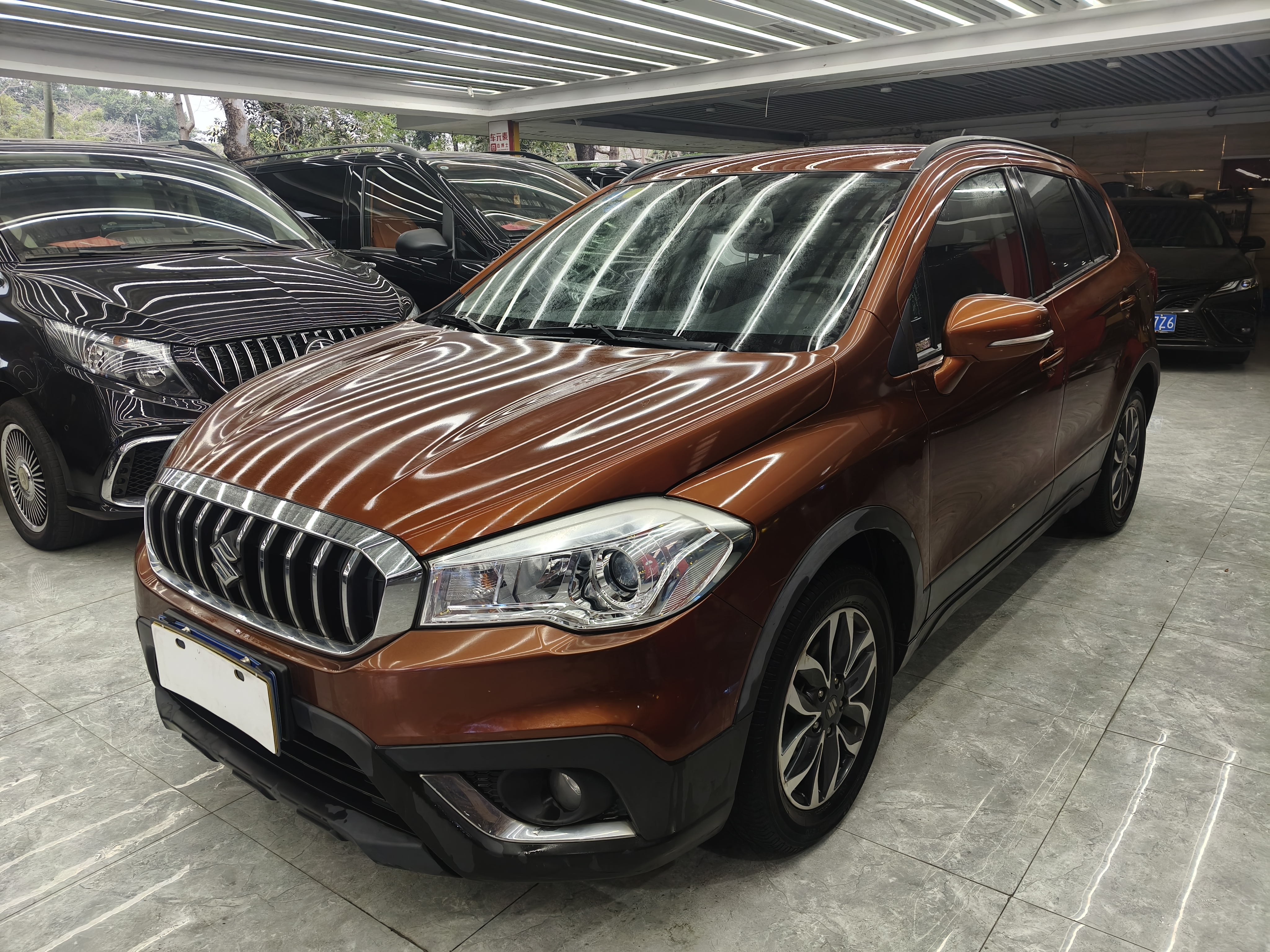 Suzuki SX4 S-CROSS 2017 汽车图片 