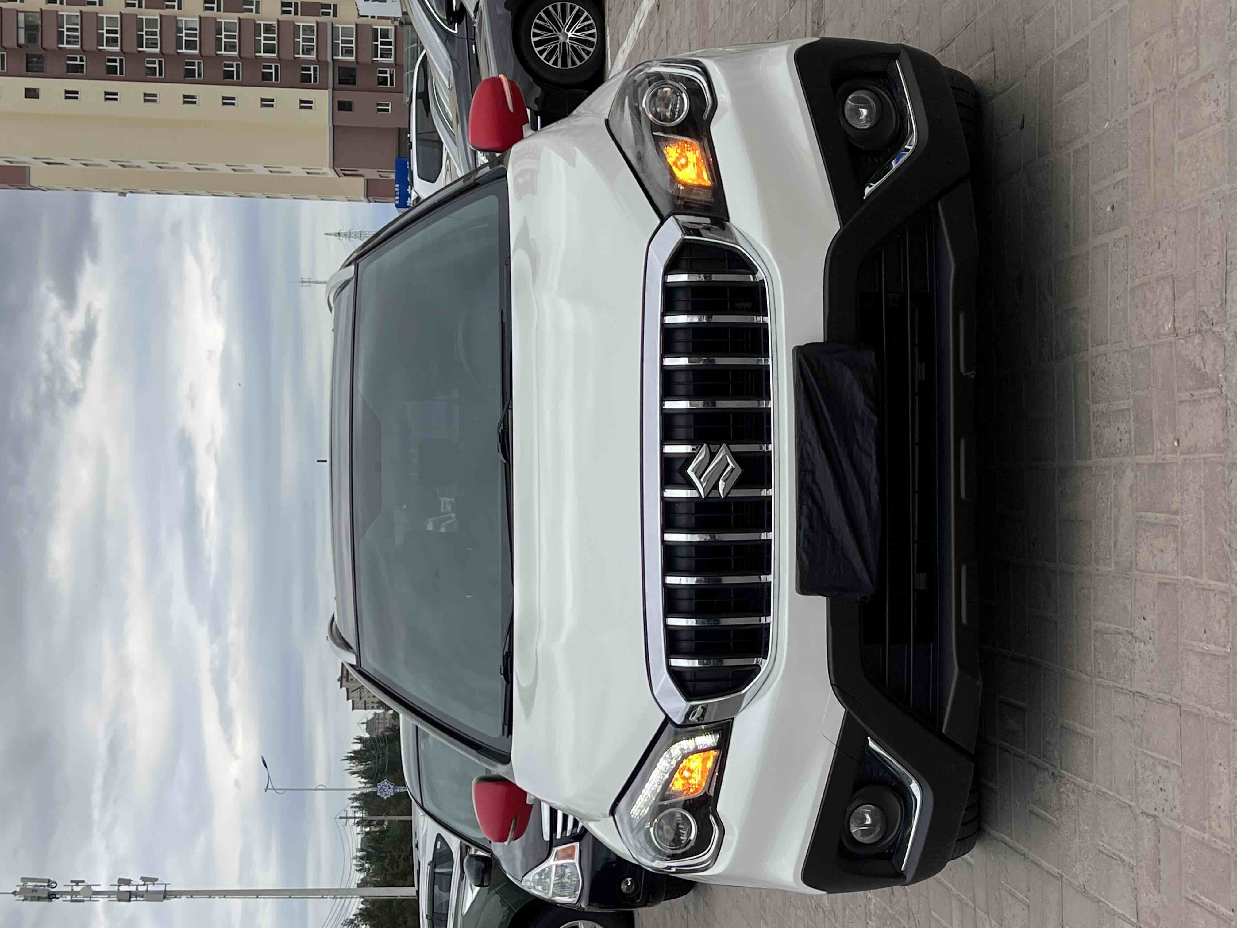 Suzuki SX4 S-CROSS 2018 汽车图片 