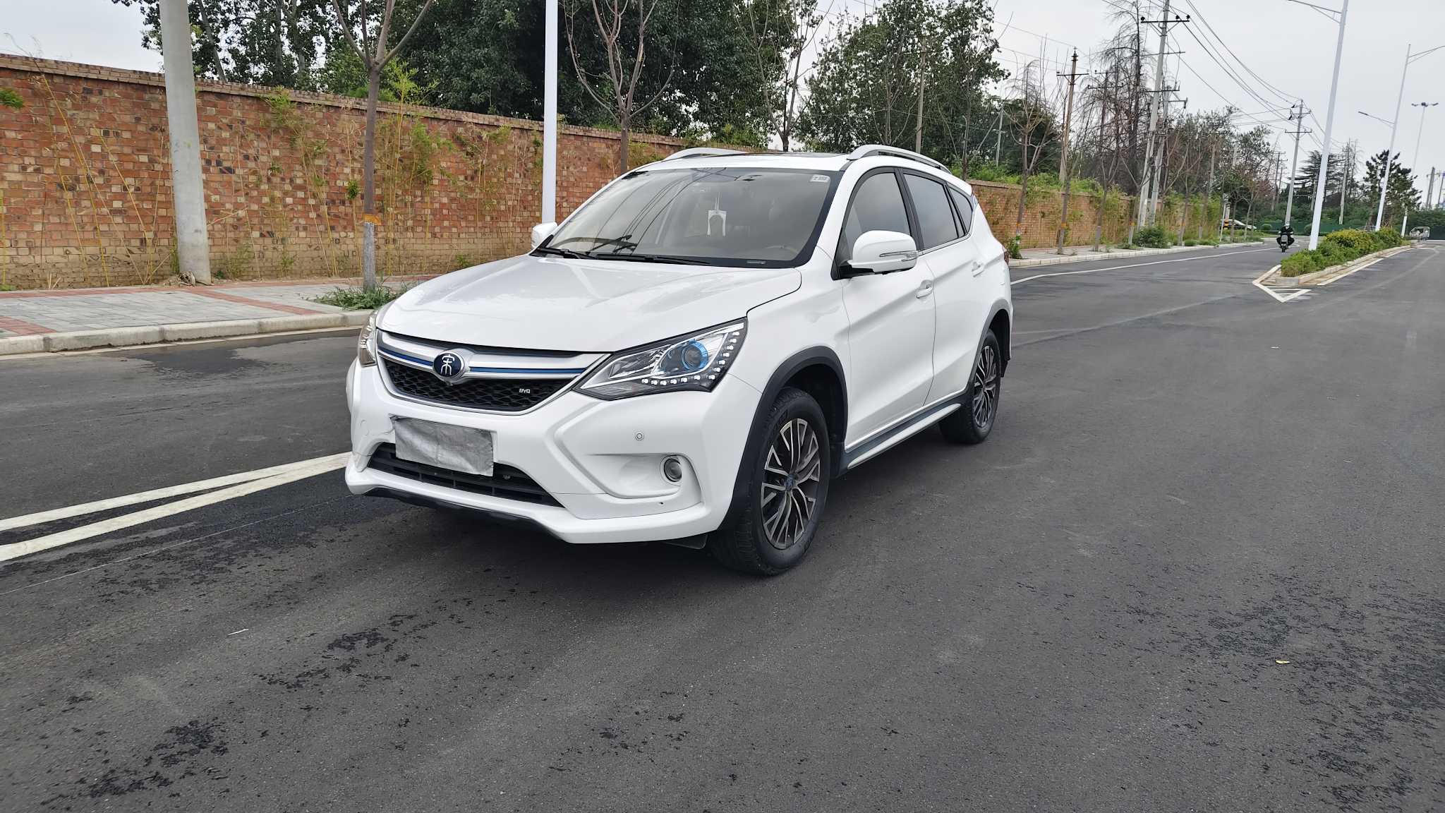 BYD Song New Energy 2017 car image 