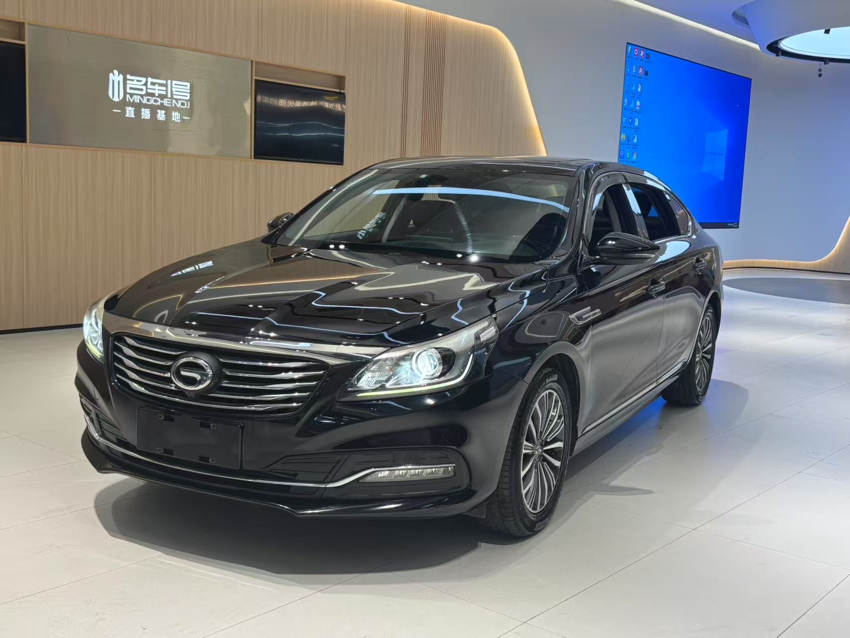 GAC Trumpchi GA8 2019 GAC Trumpchi GA8 2019 car image