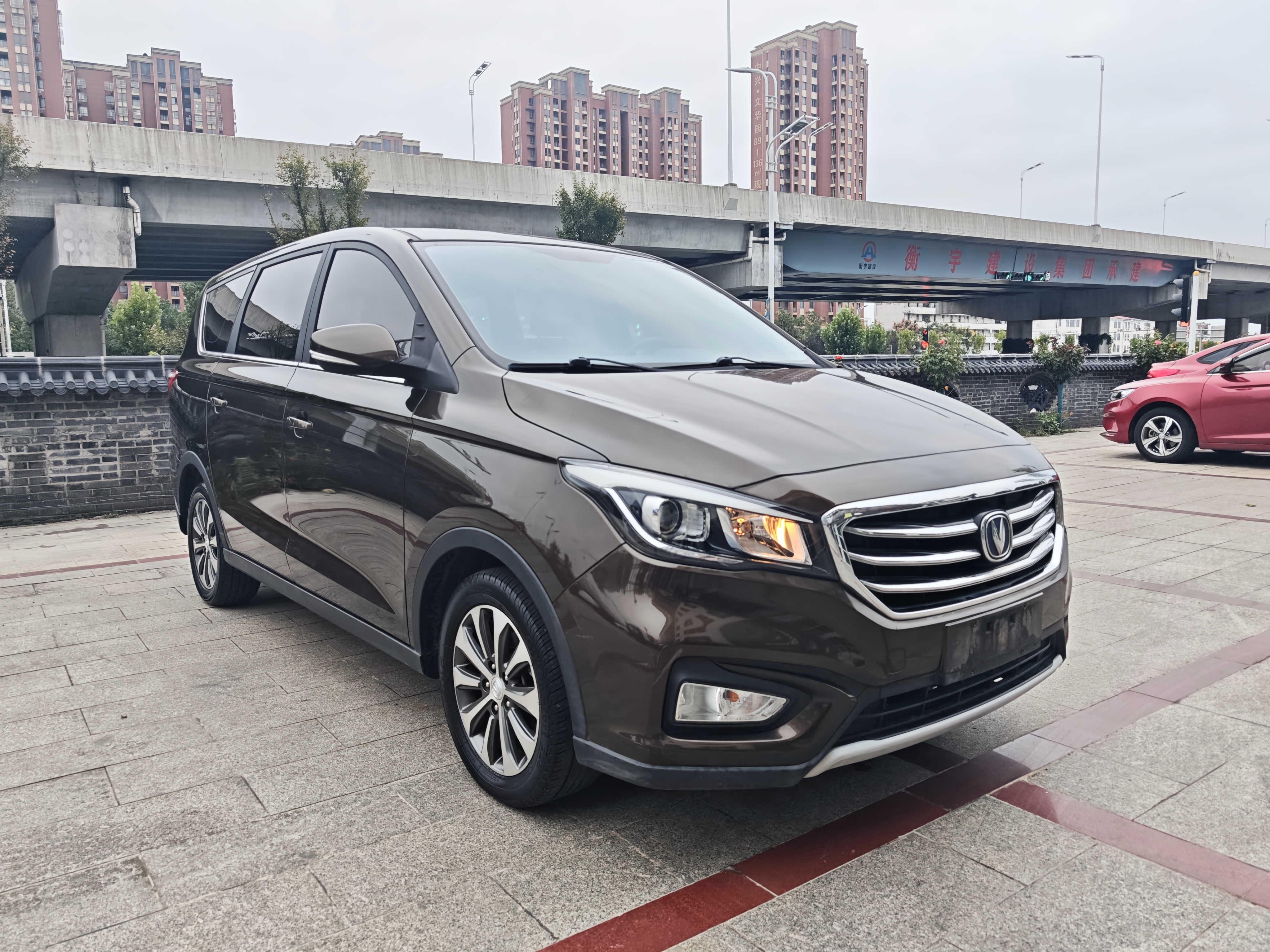 Changan Linmax 2017 car image 