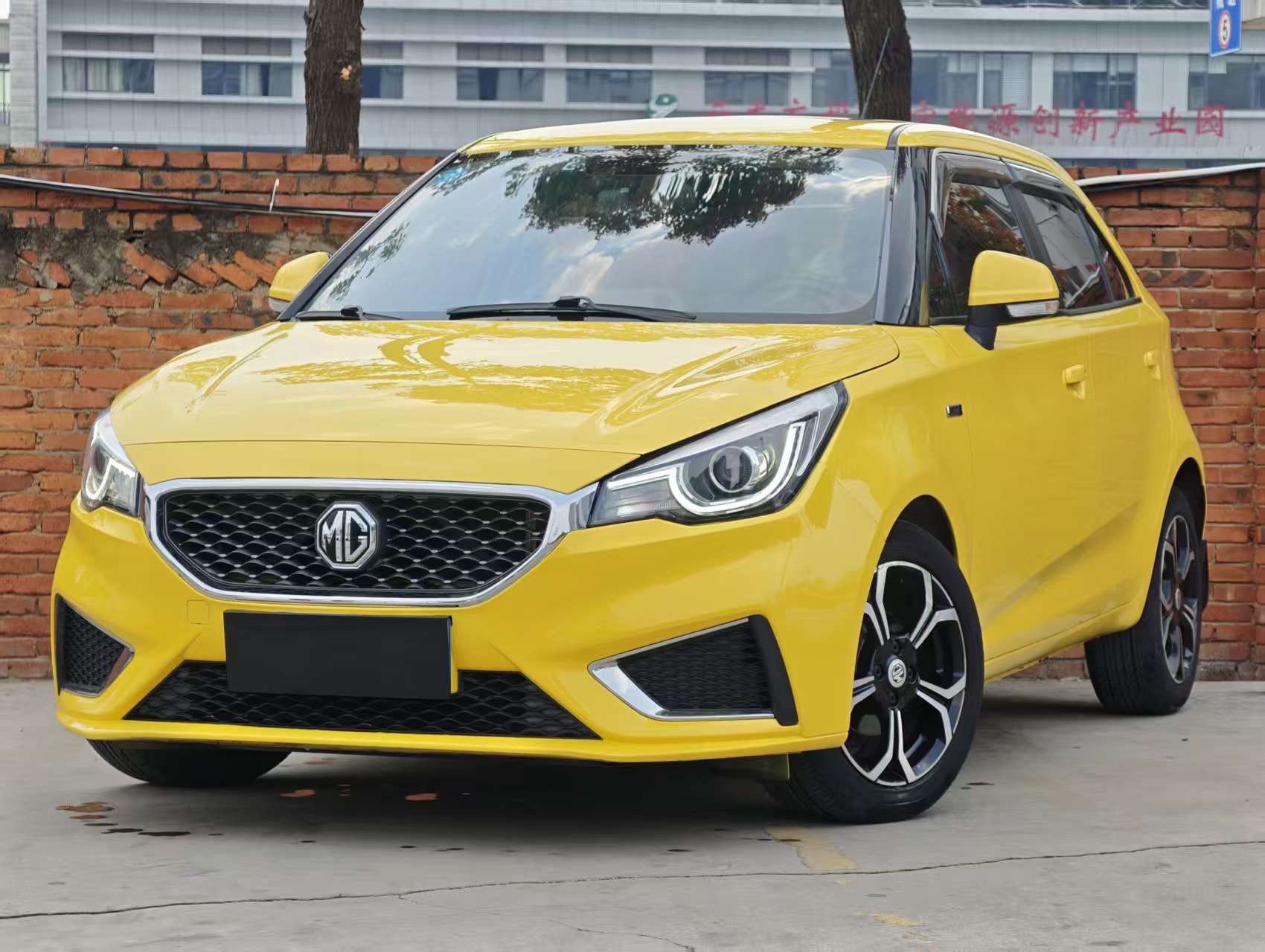 MG 3 2017 immagine di auto 