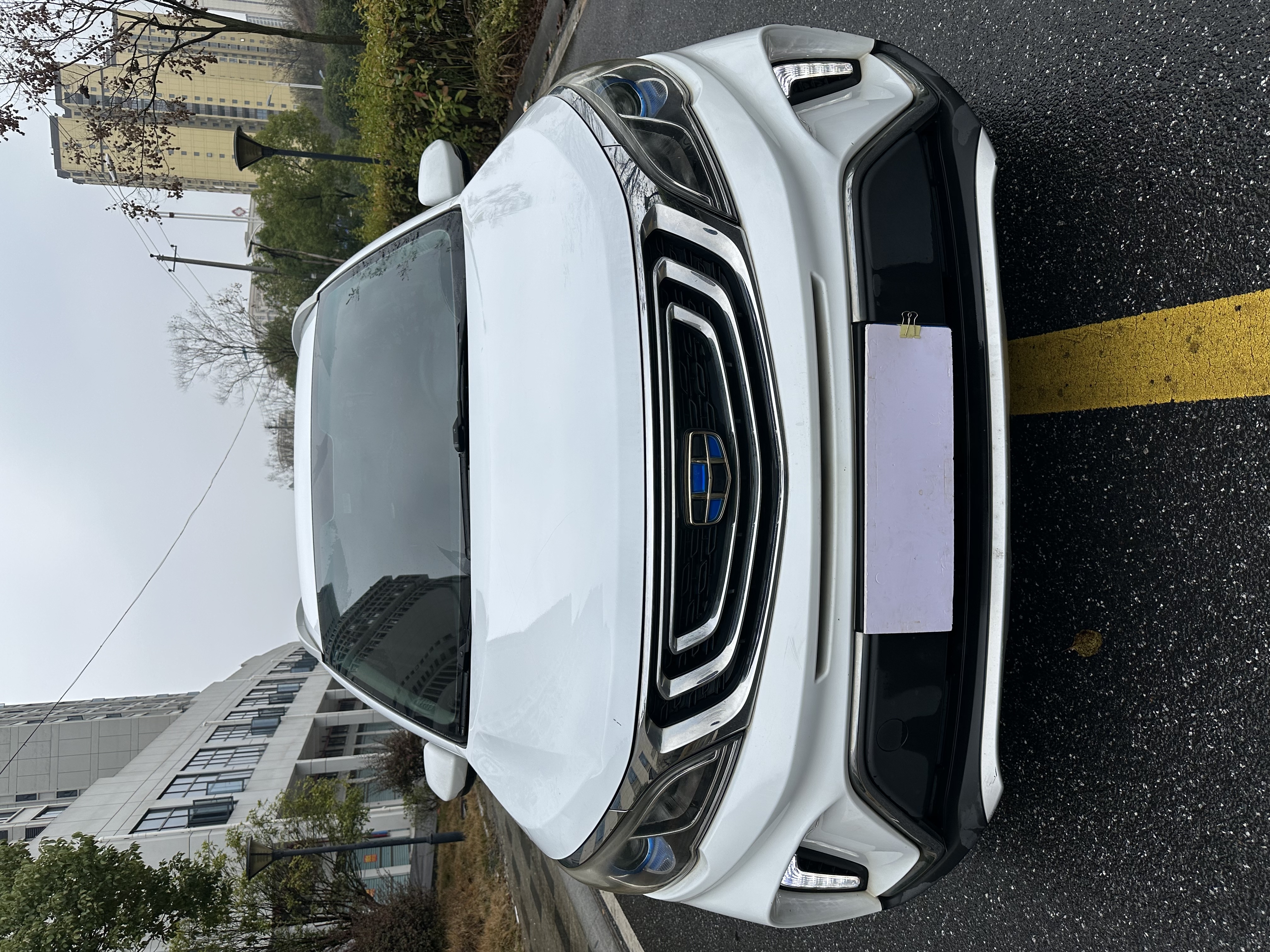 Vision X3 2018 car image 