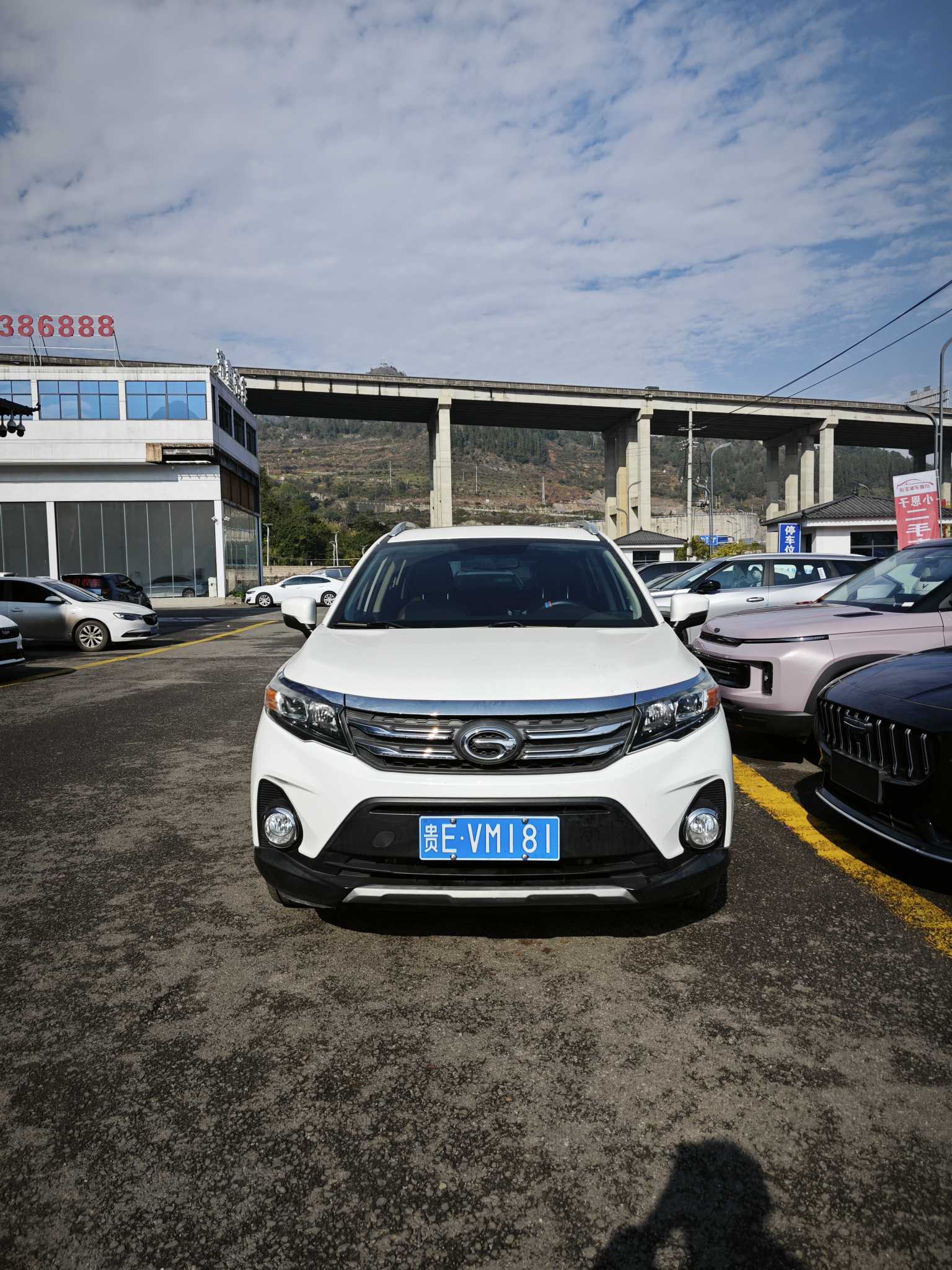 GAC Trumpchi GS3 2018 GAC Trumpchi GS3 2018 car image