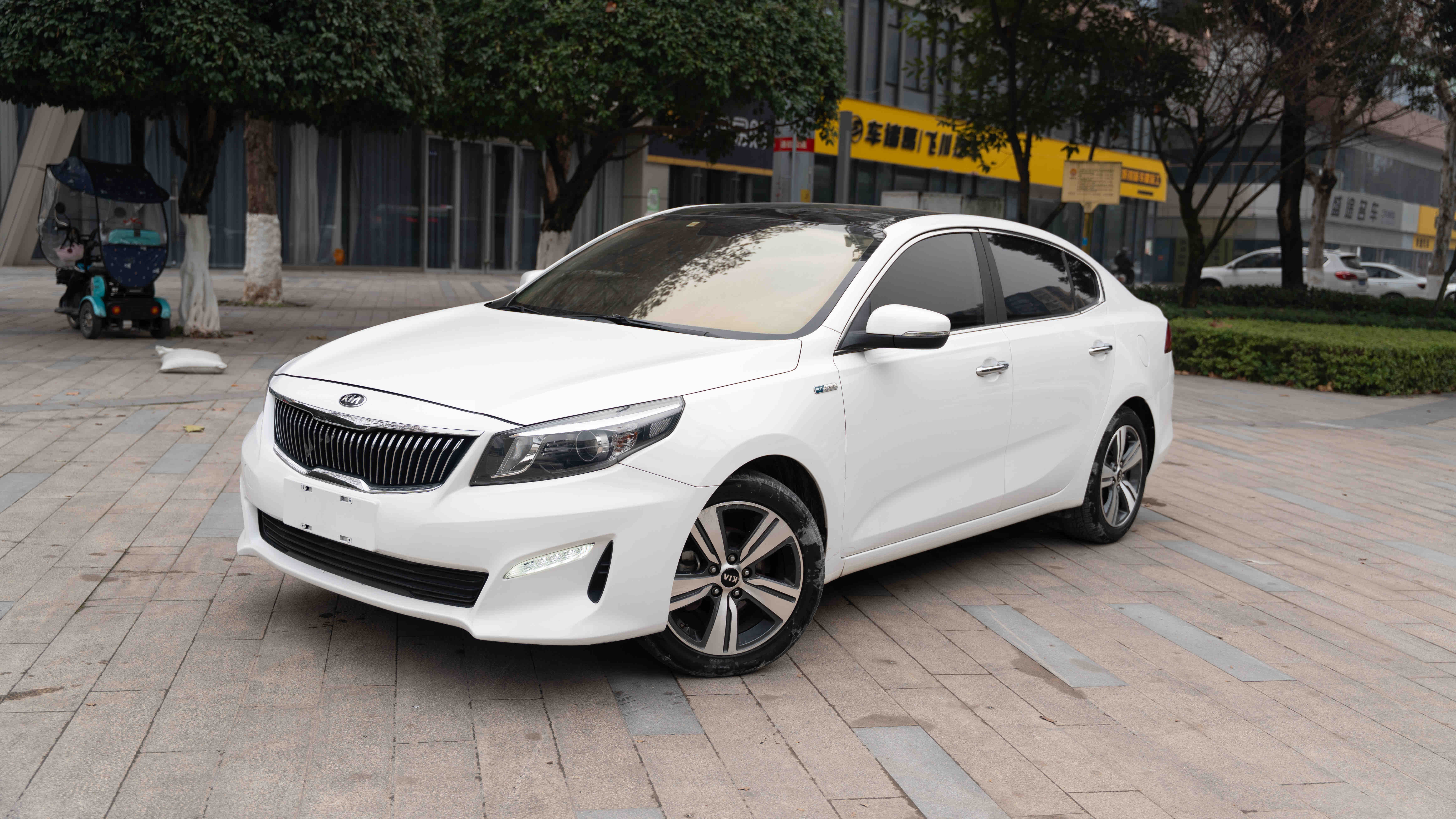 Kia K5 2019 汽车图片 