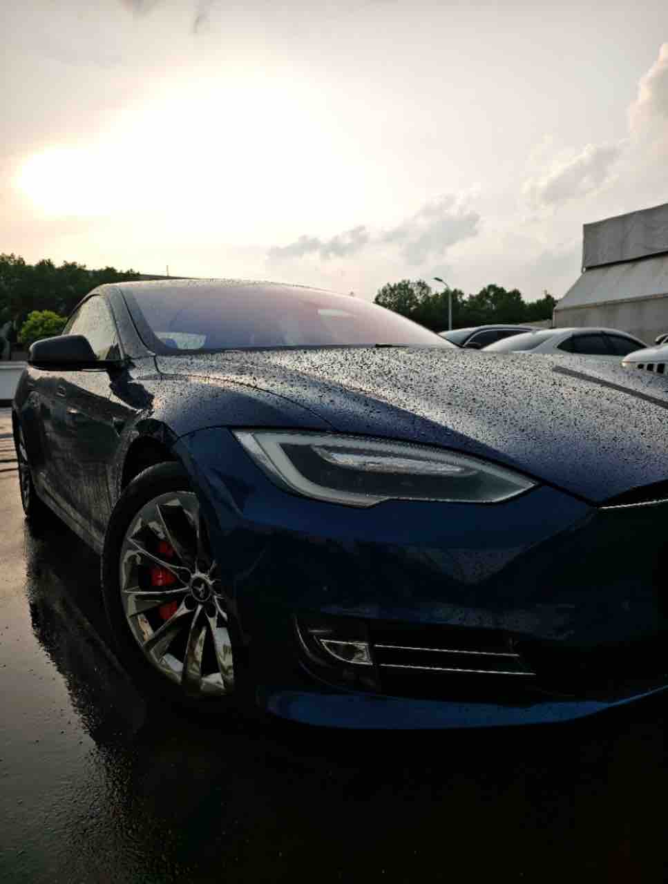 Tesla Model S 2017 汽车图片 