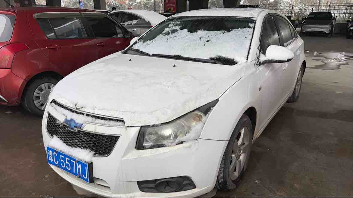 Chevrolet Cruze 2014 immagine di auto 