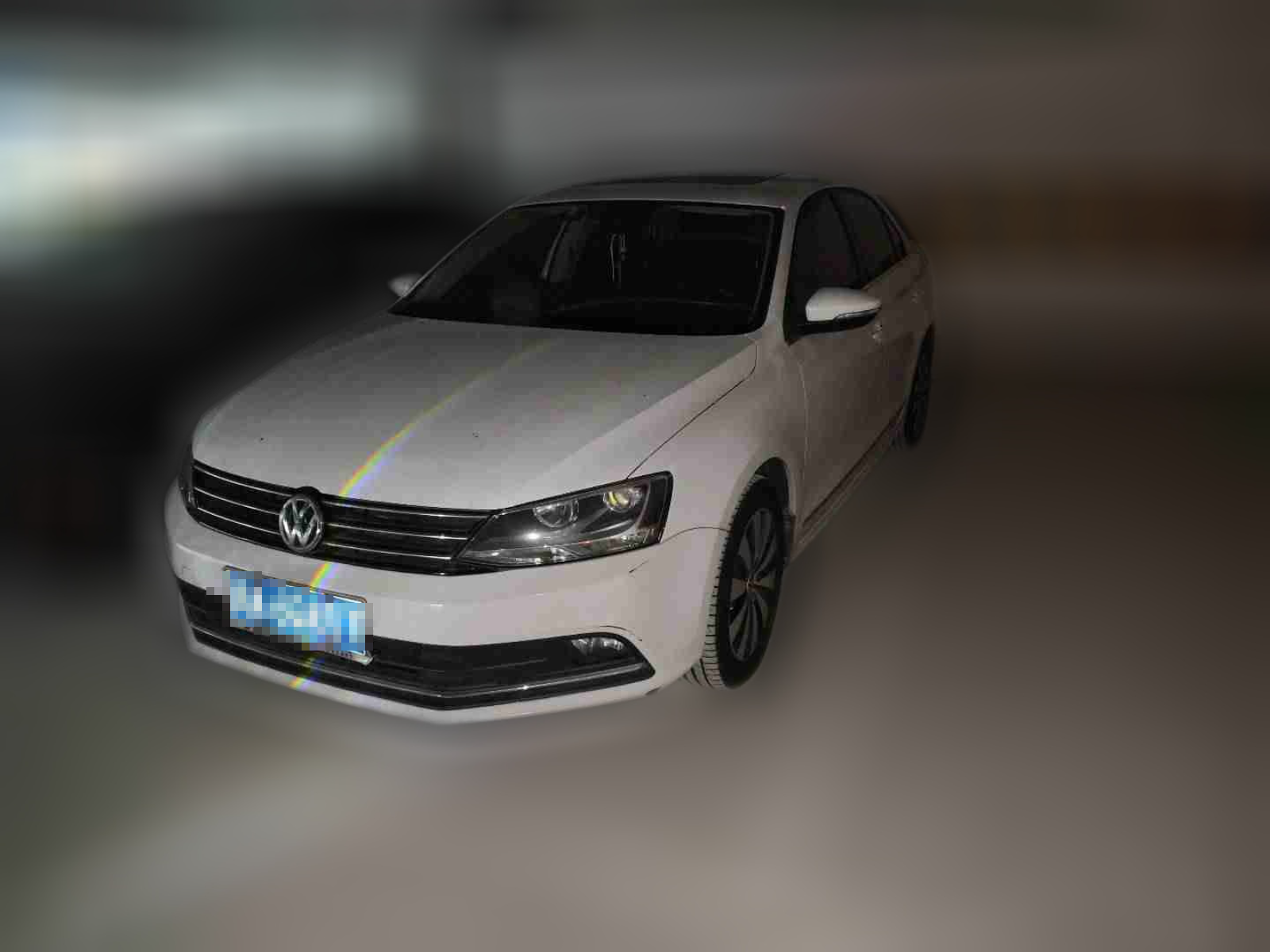 Volkswagen Sagitar 2018 immagine di auto 