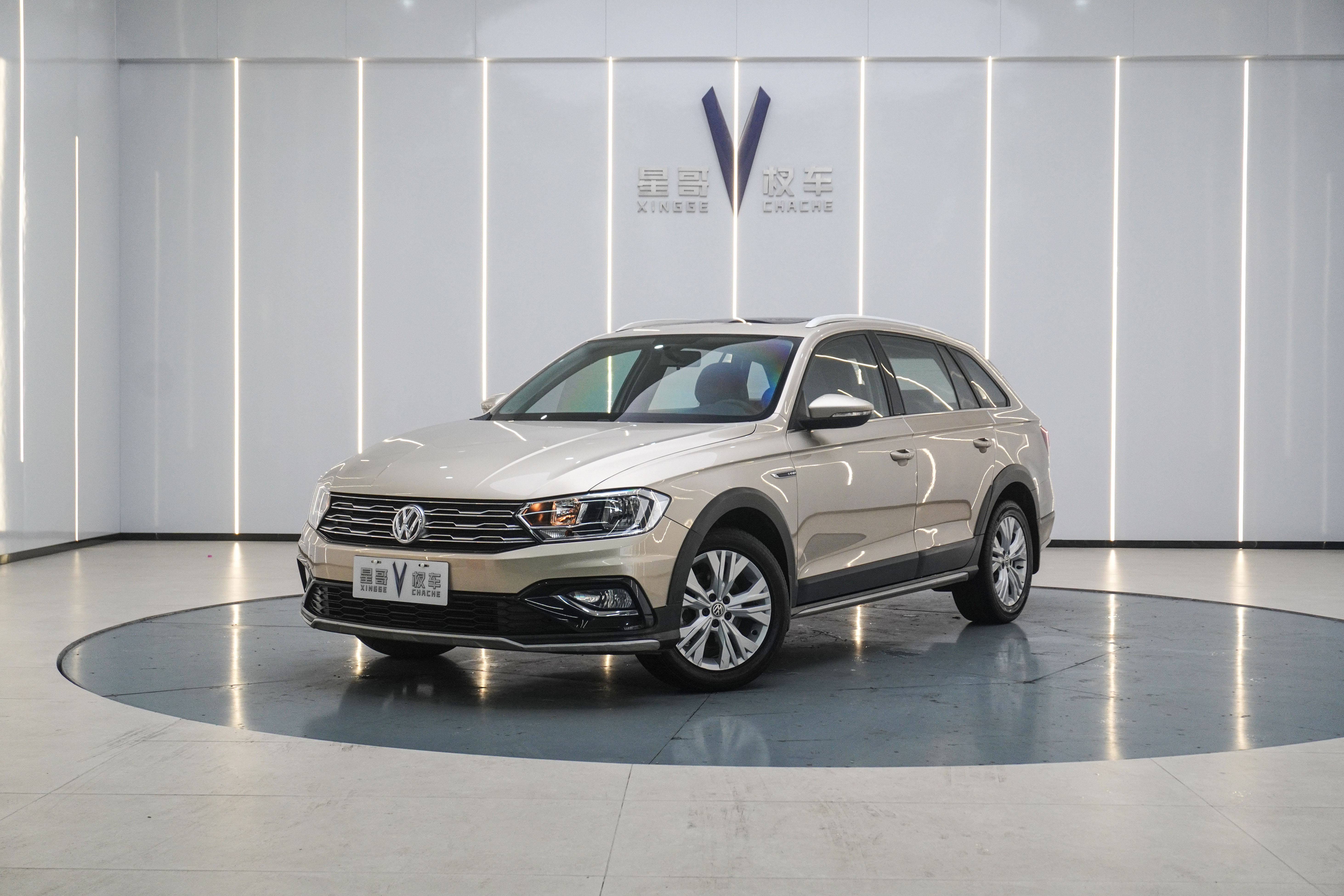 Volkswagen C-Trek 2018 Volkswagen C-Trek 2018 immagine di auto