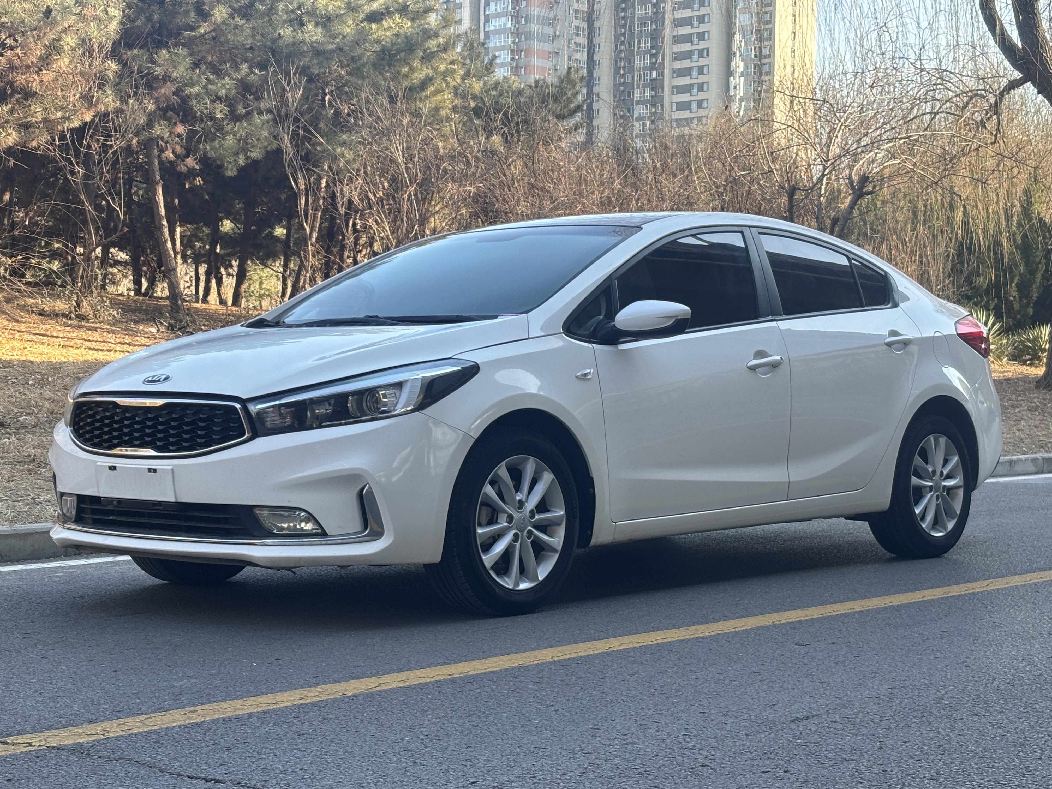 Kia K3 2017 Kia K3 2017 car image