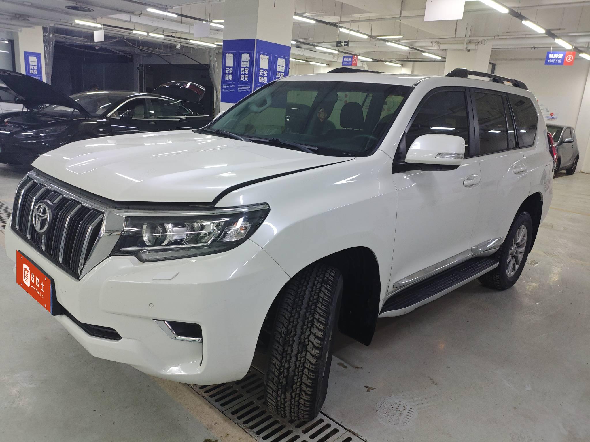 Toyota Land Cruiser Prado 2019 Toyota Land Cruiser Prado 2019 汽车图片