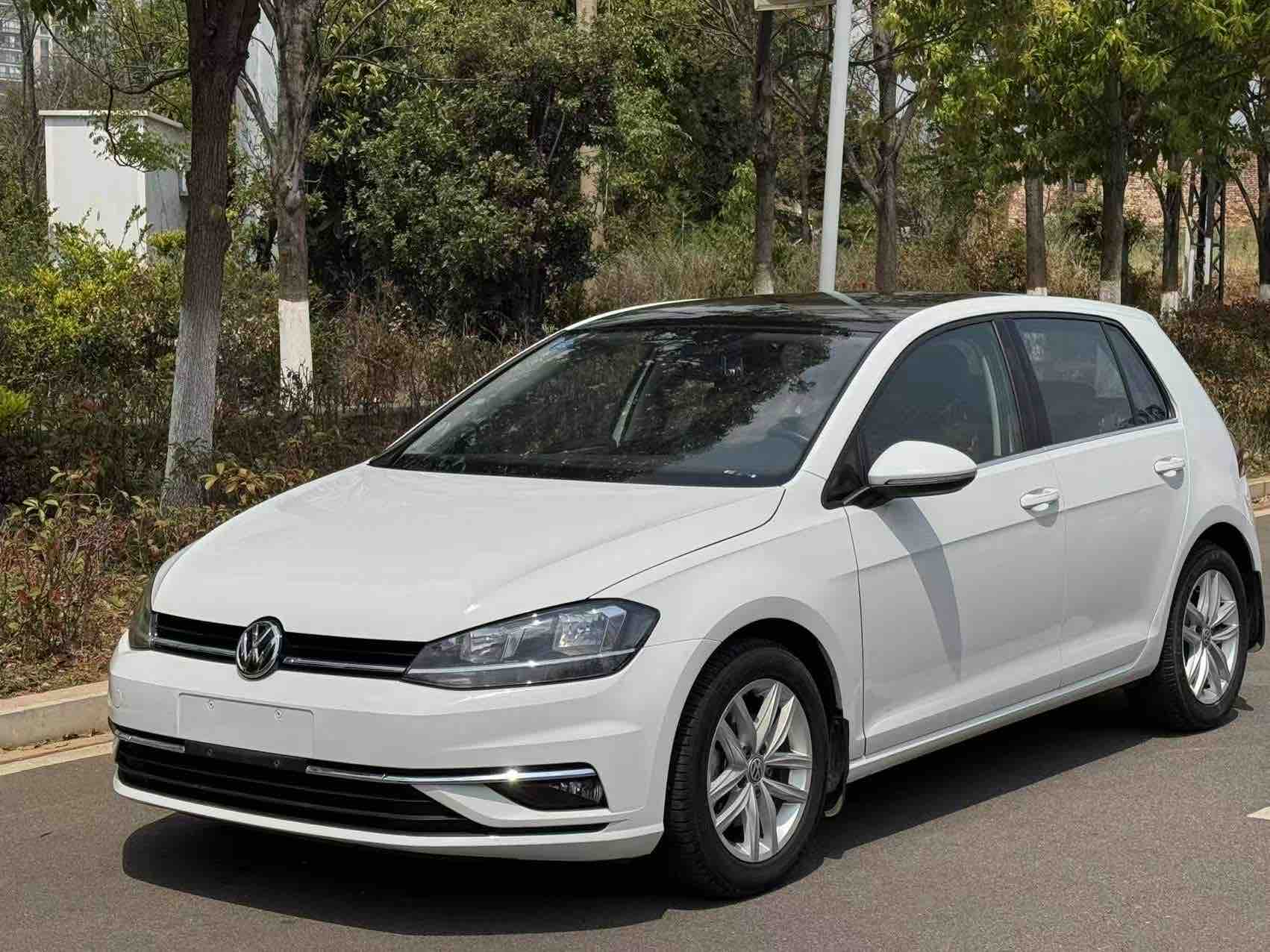 Volkswagen Golf 2018 Volkswagen Golf 2018 car image