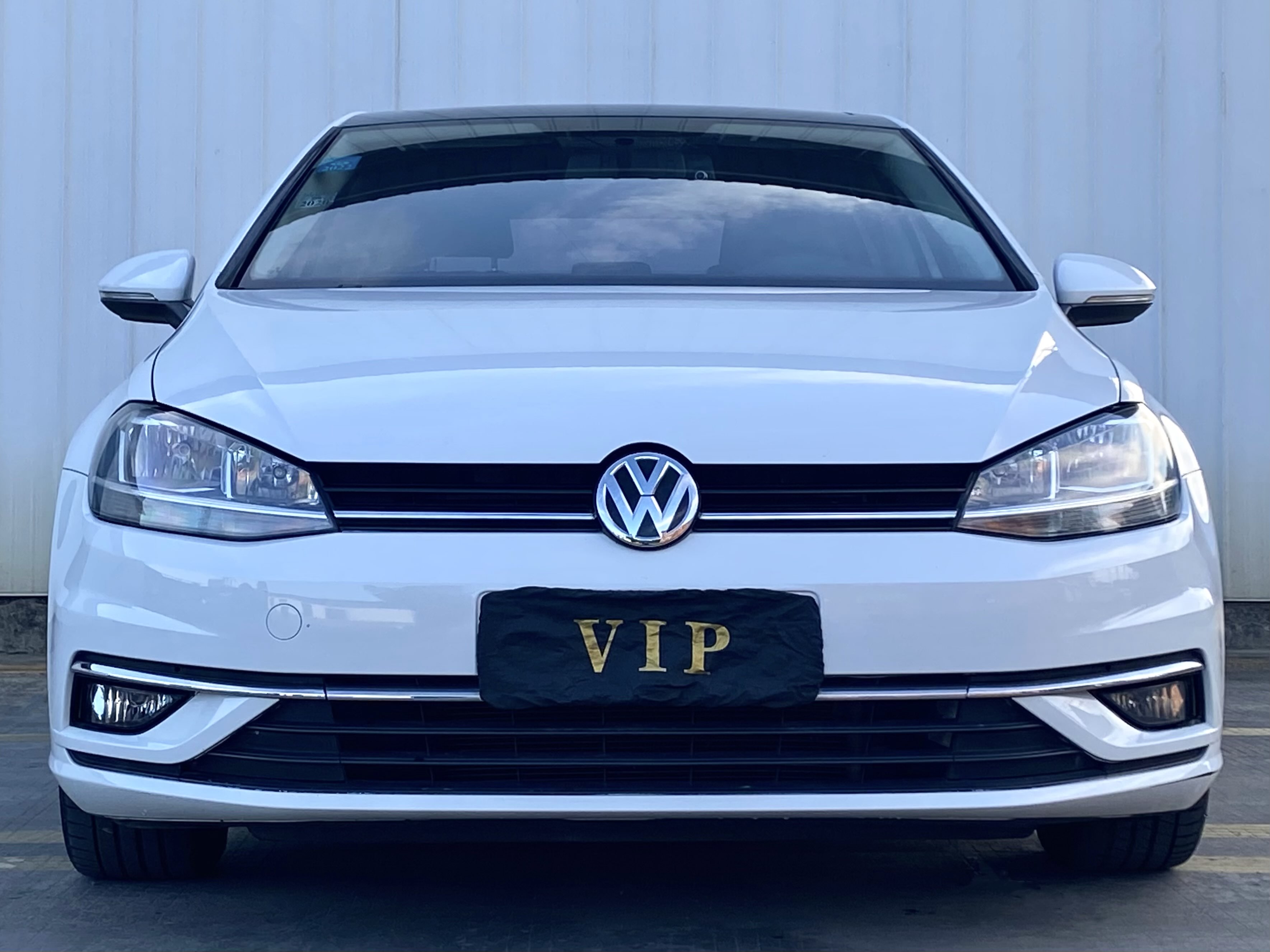 Volkswagen Golf 2018 Volkswagen Golf 2018 car image