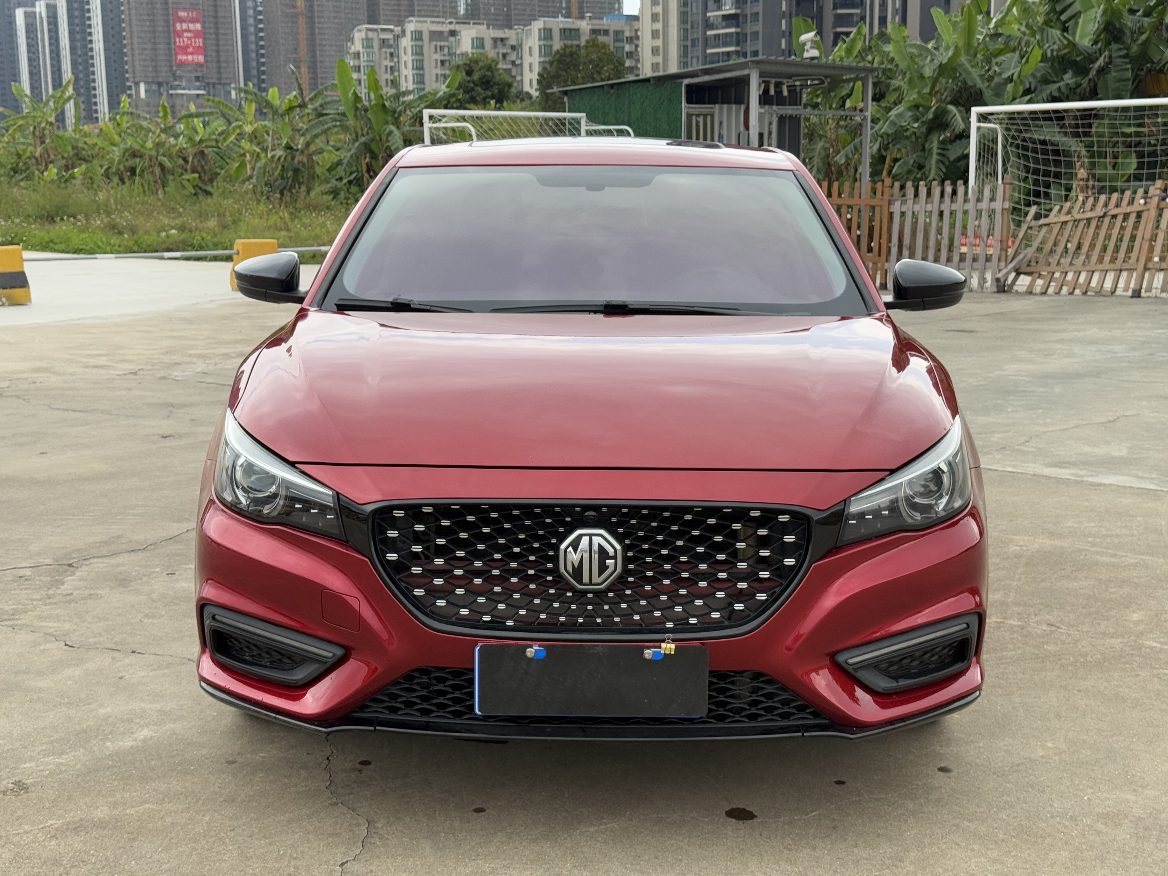 MG 6 2019 immagine di auto 