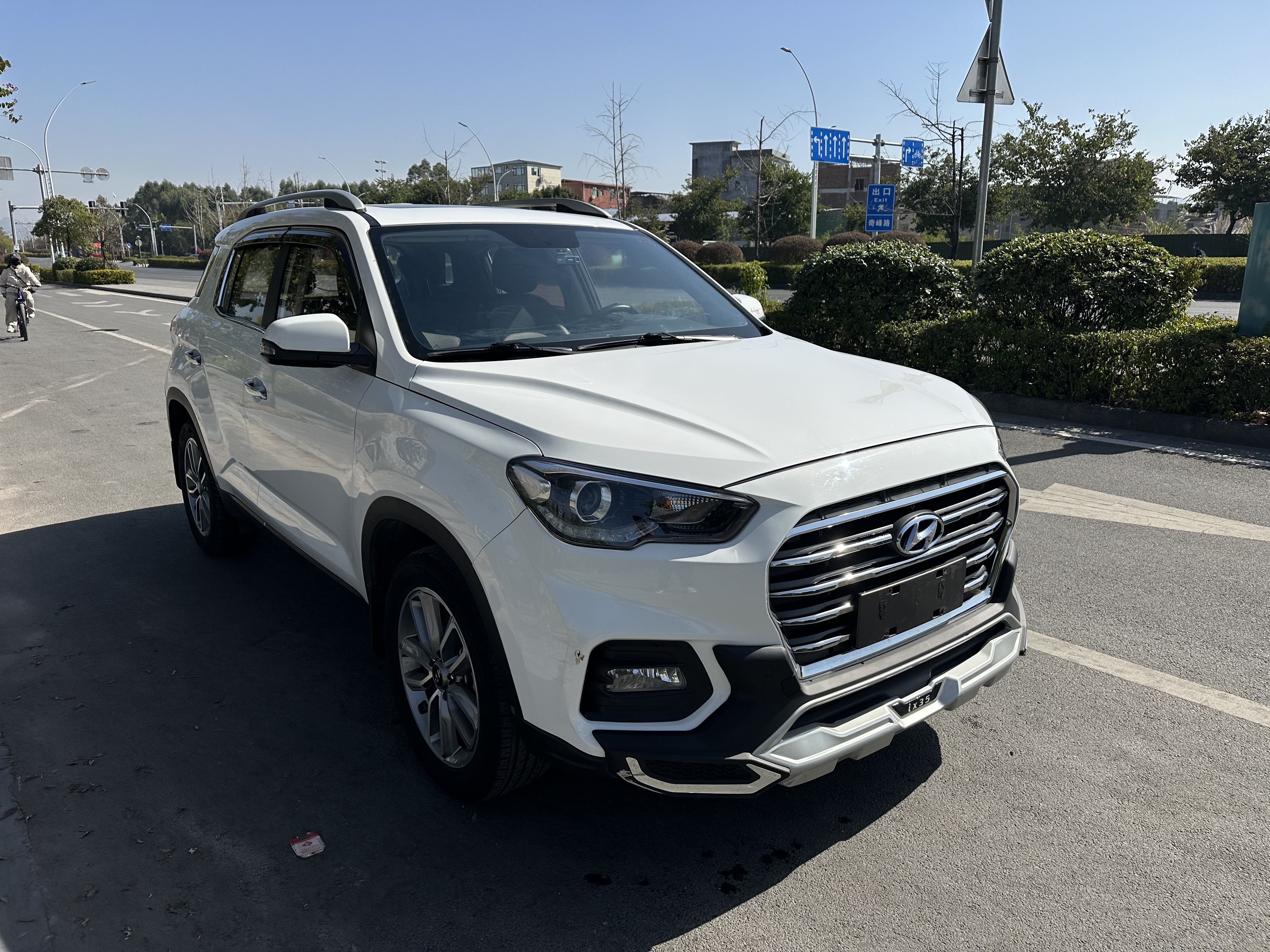 Hyundai ix35 2018 immagine di auto 