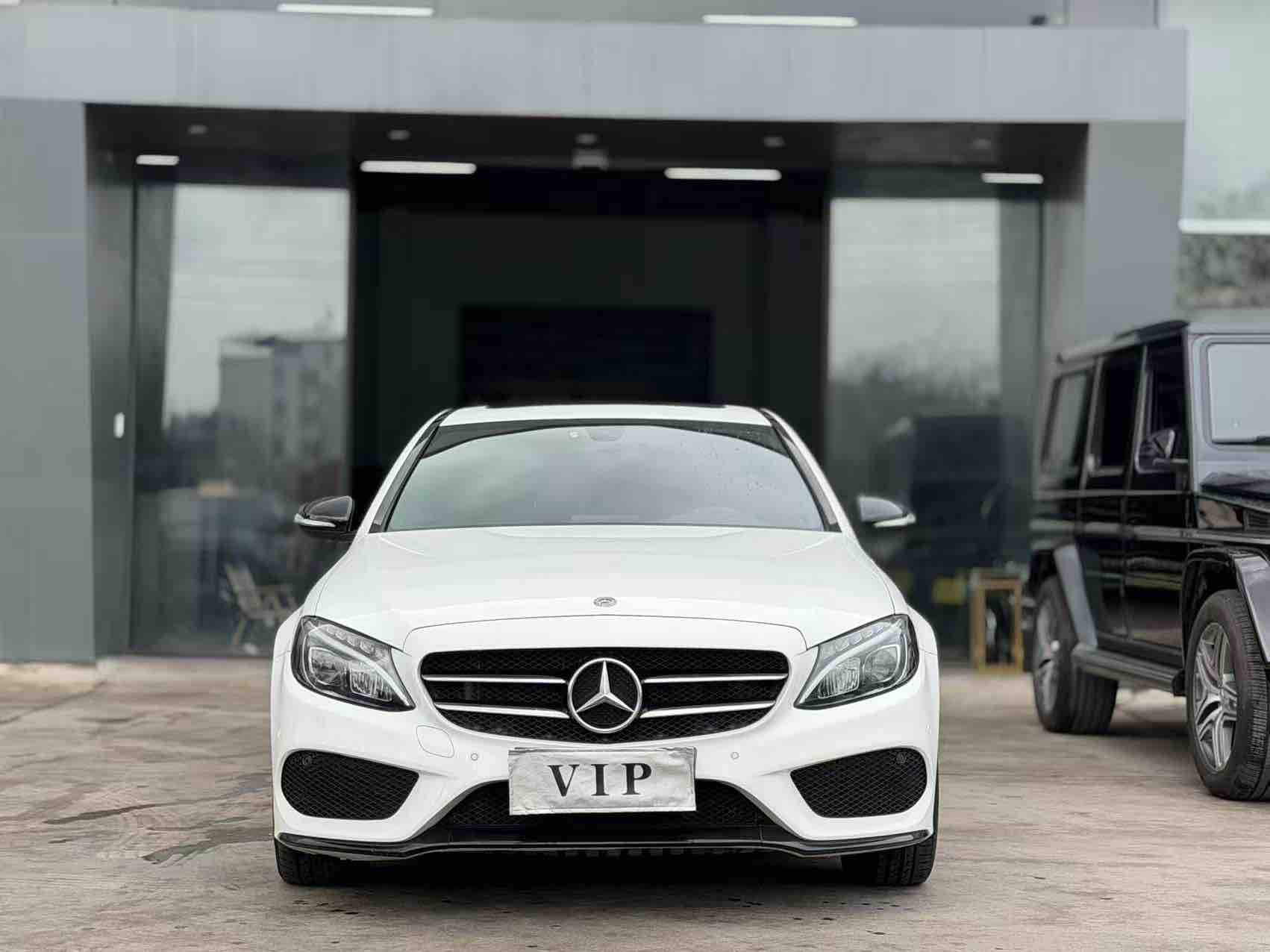 Mercedes-Benz C Class 2018 car image 