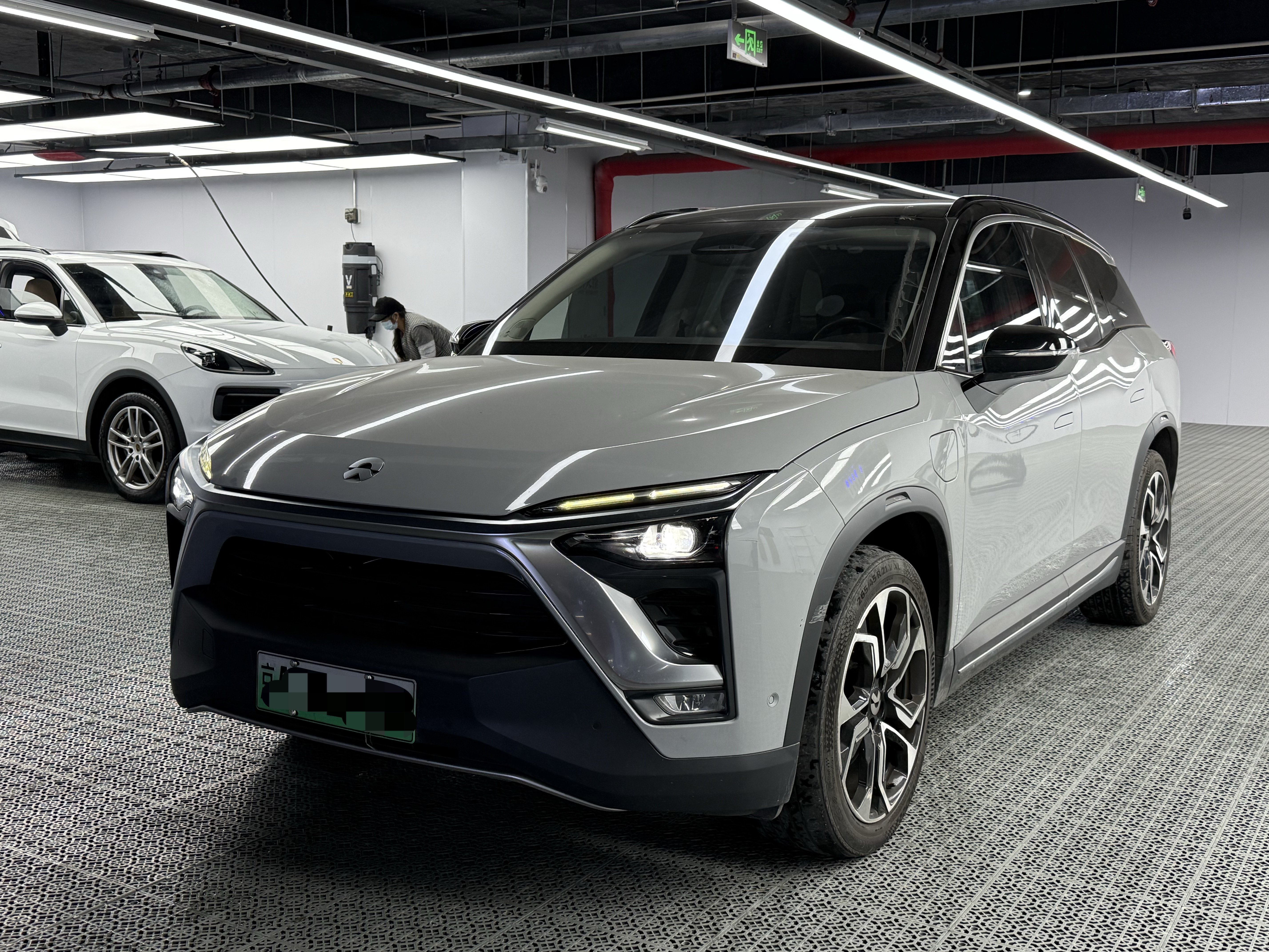 NIO ES8 2018 car image 