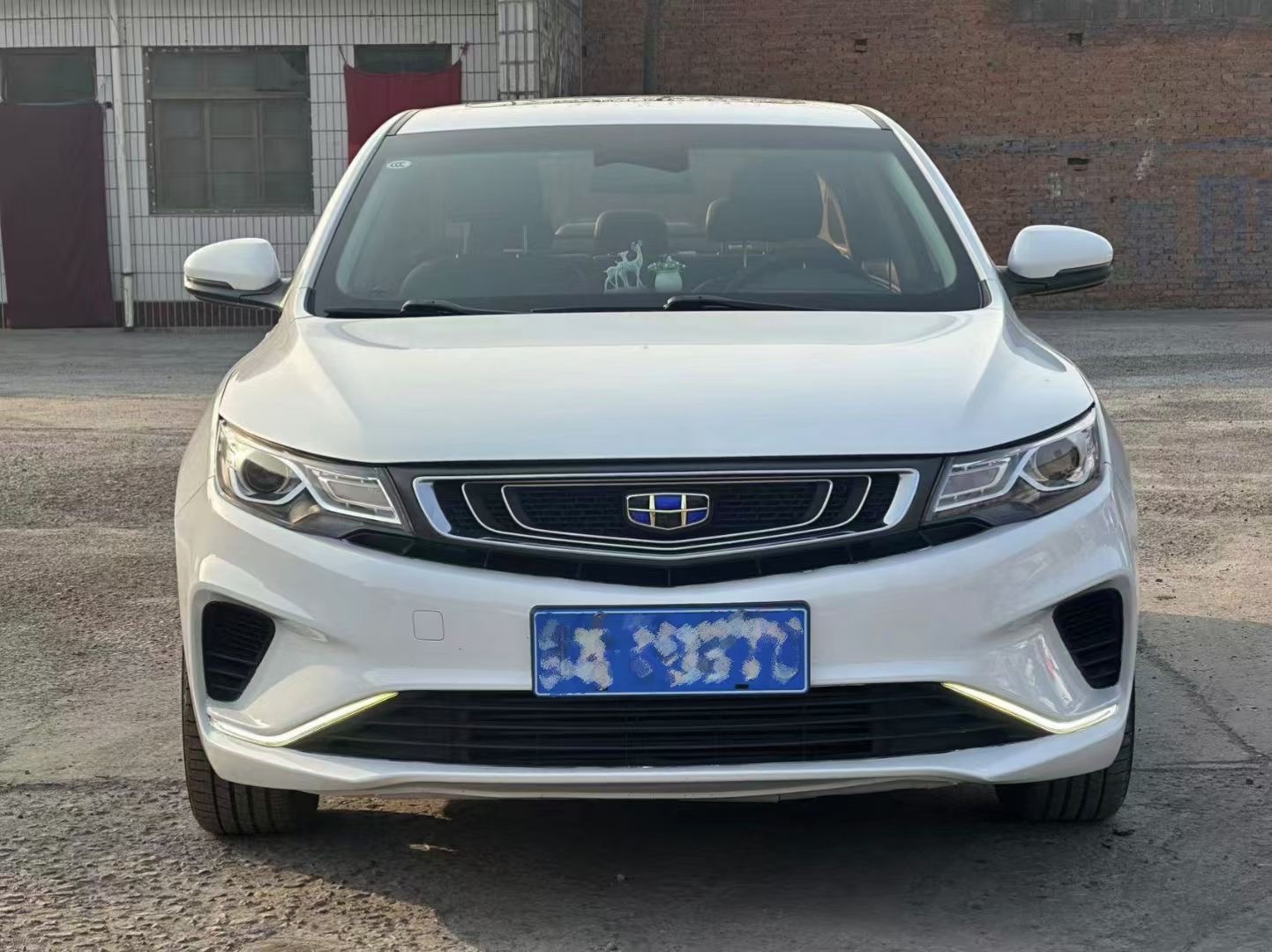Emgrand GL 2019 Emgrand GL 2019 car image