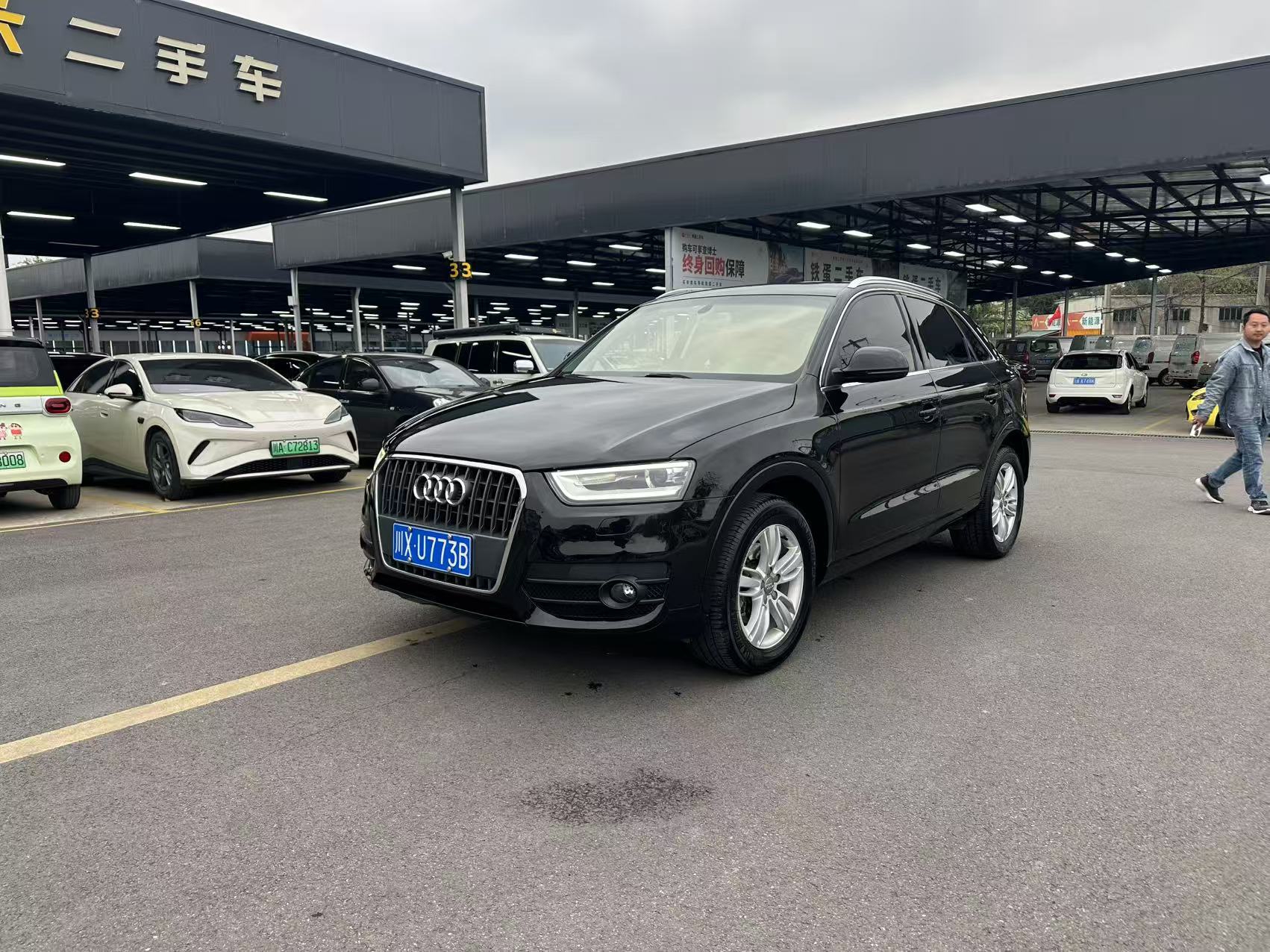 Audi Q3 2015 Audi Q3 2015 car image