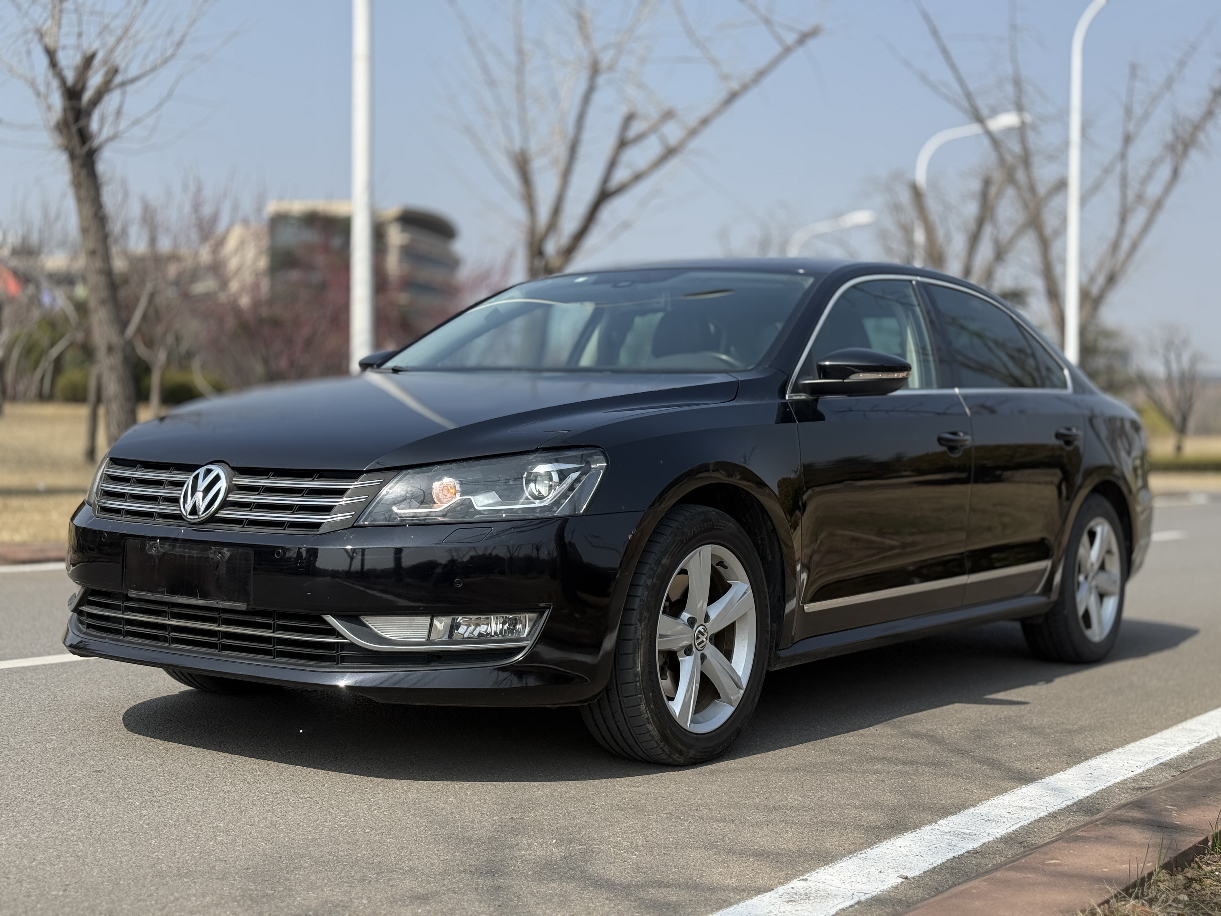 Volkswagen Passat 2016 car image 