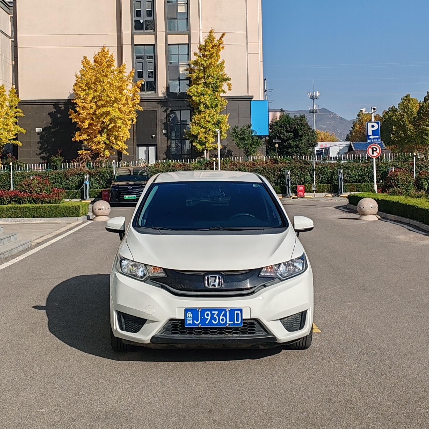 Honda Fit 2018 car image 