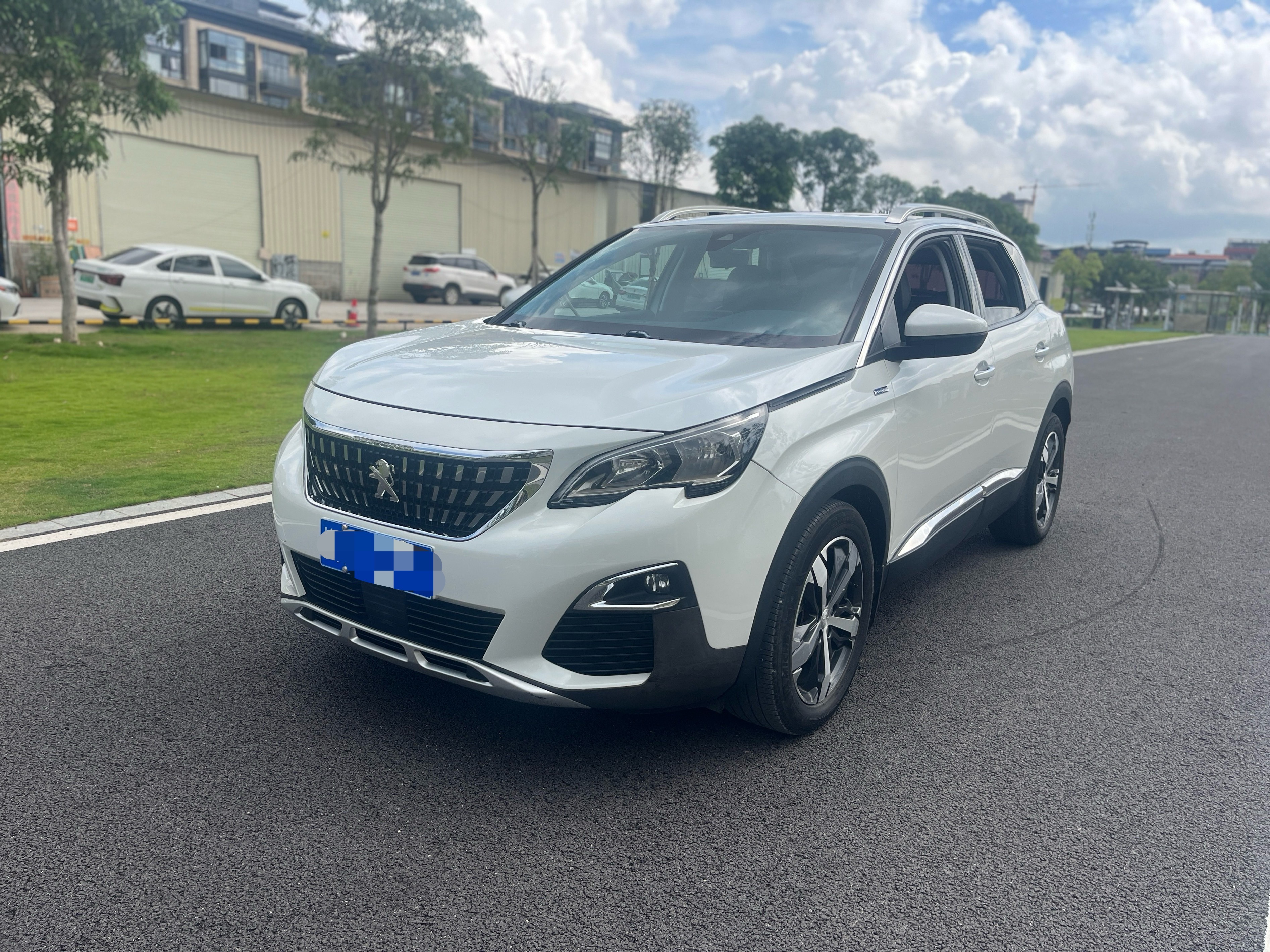 Peugeot 4008 2018 car image 