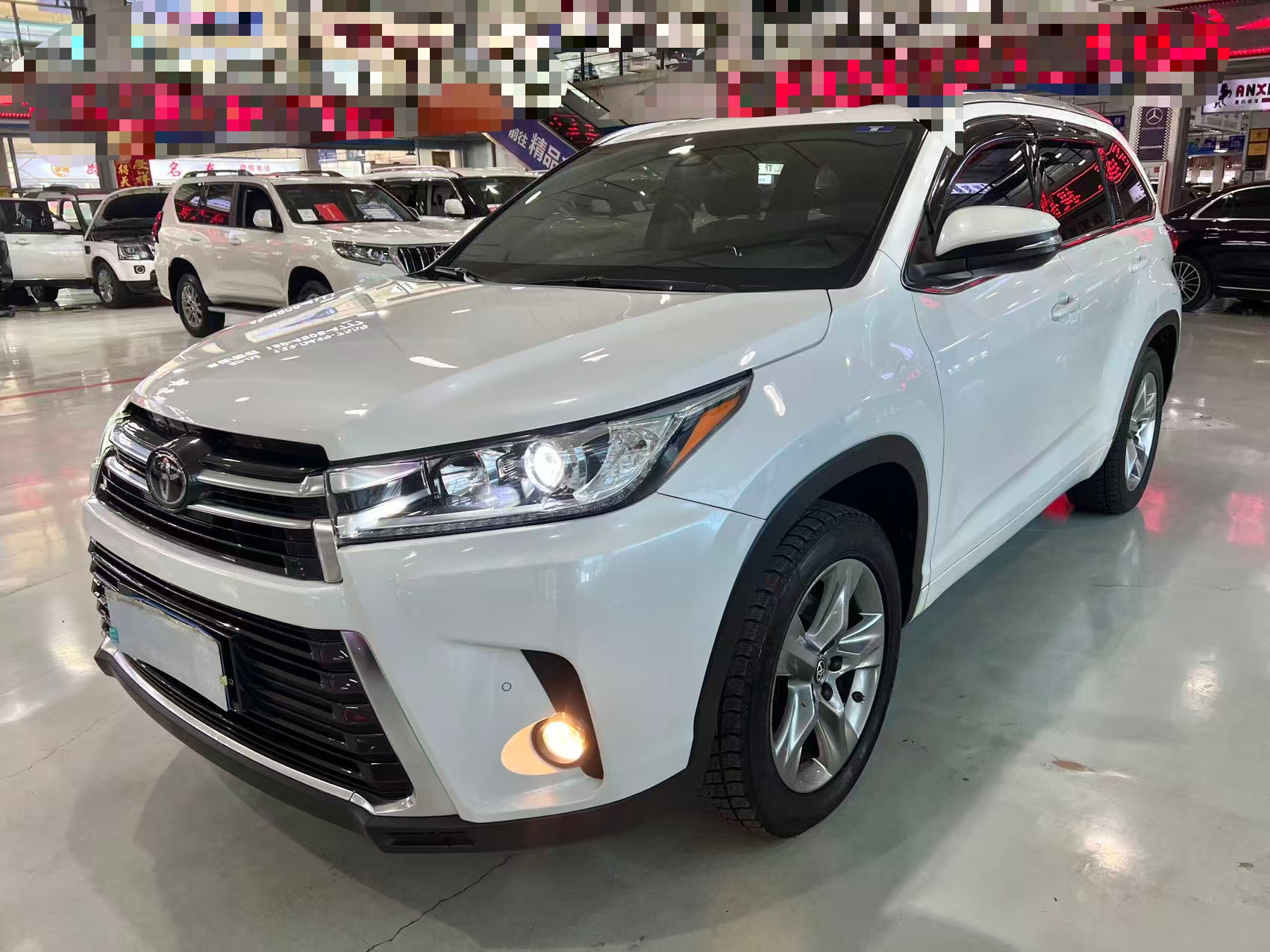 Toyota Highlander 2020 car image 
