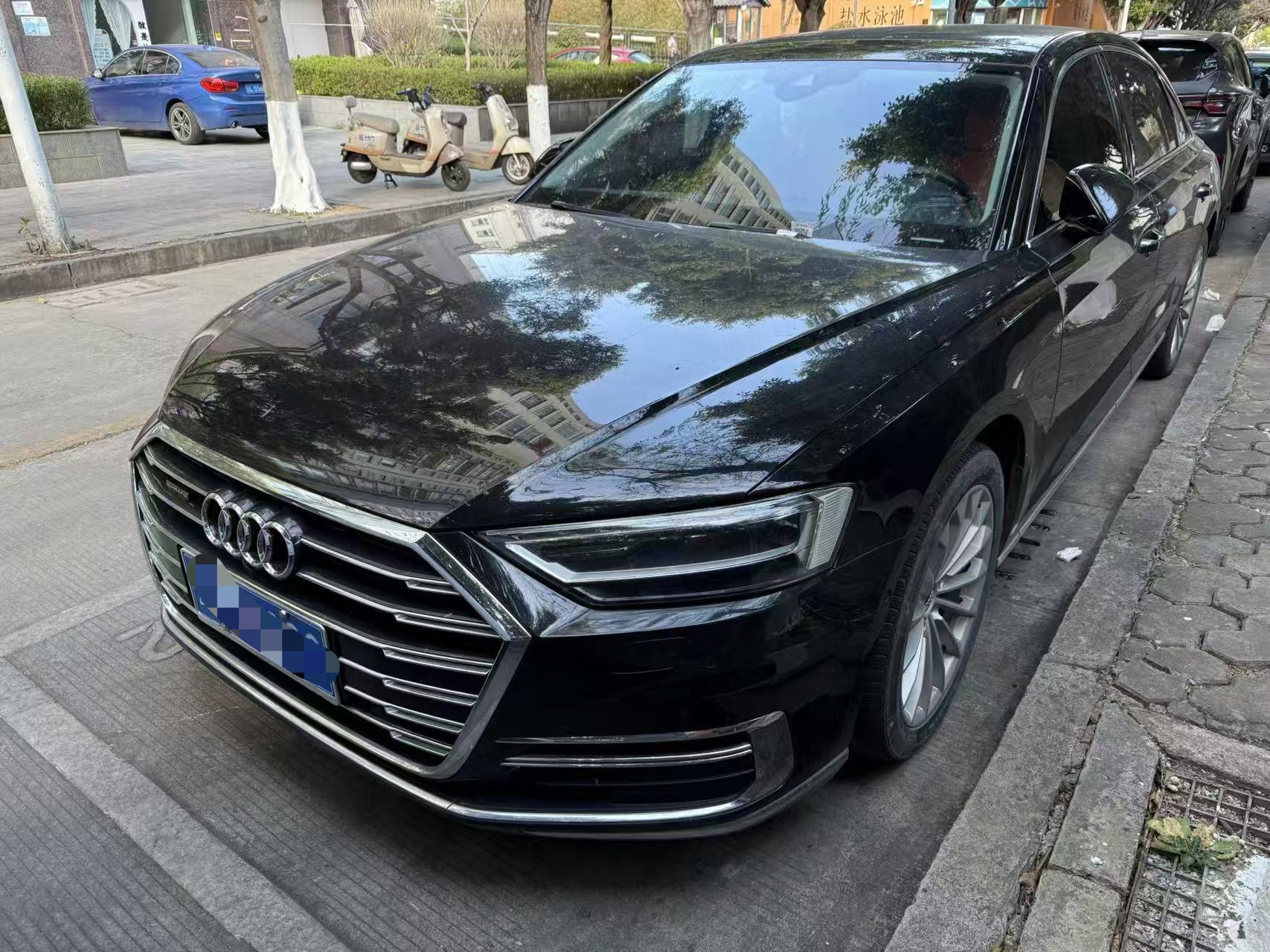 Audi A8 2019 car image 