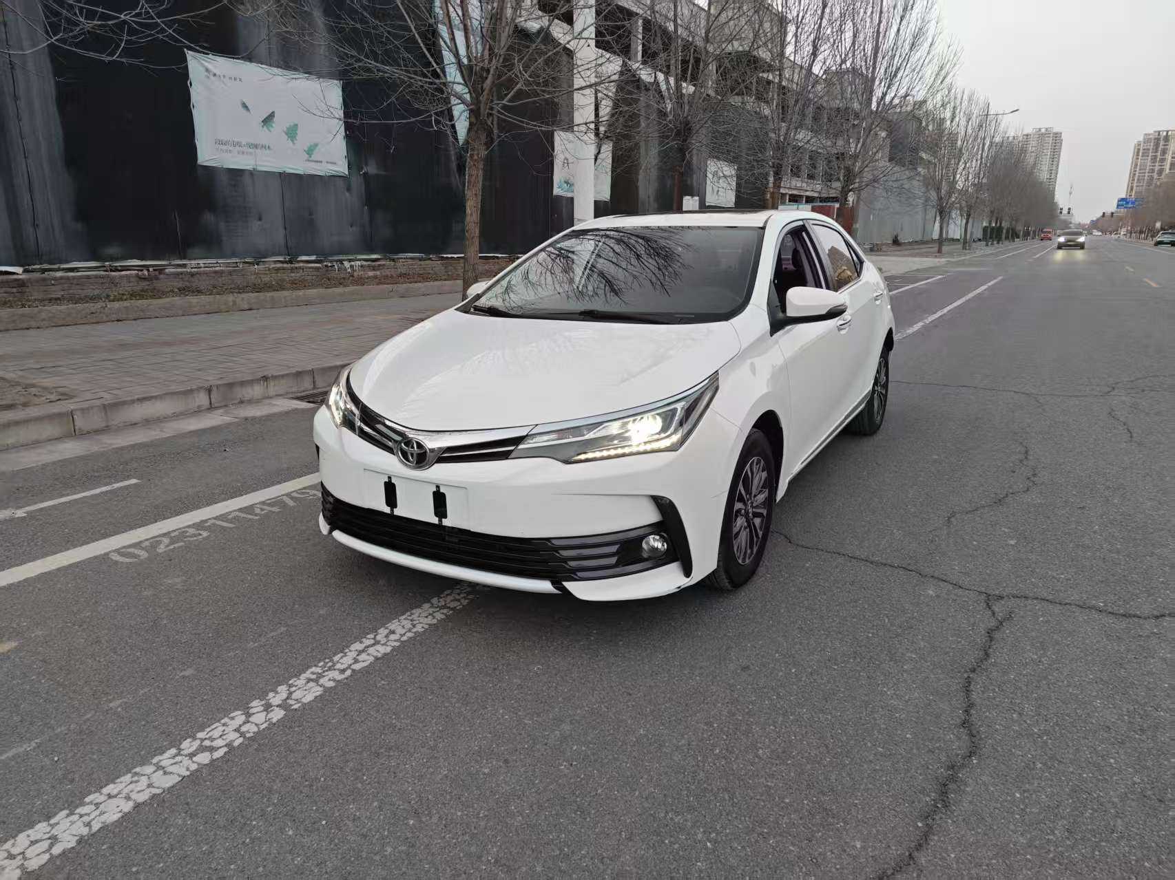 Corolla 2018 car image 