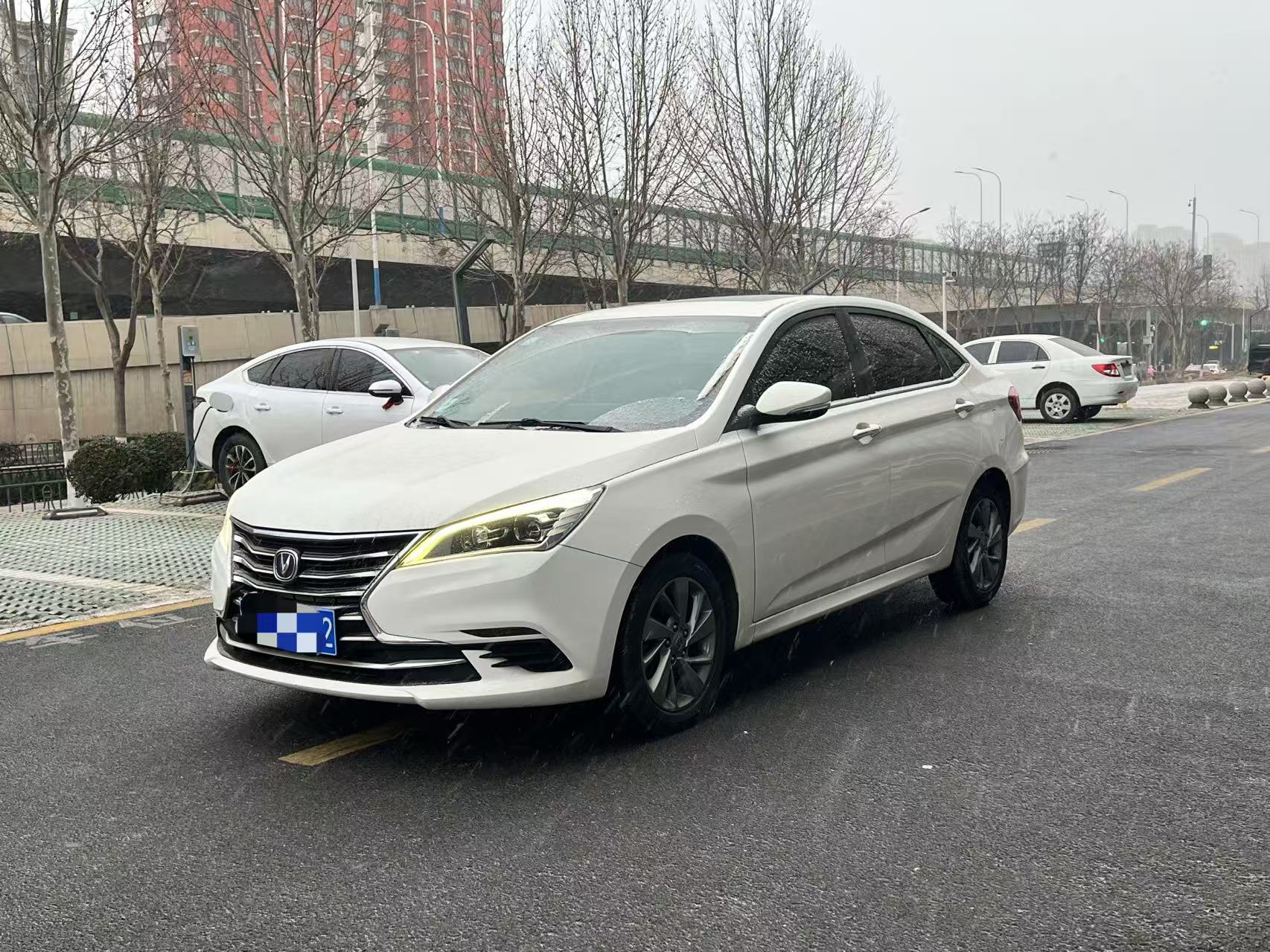 Changan Eado DT 2018 car image 