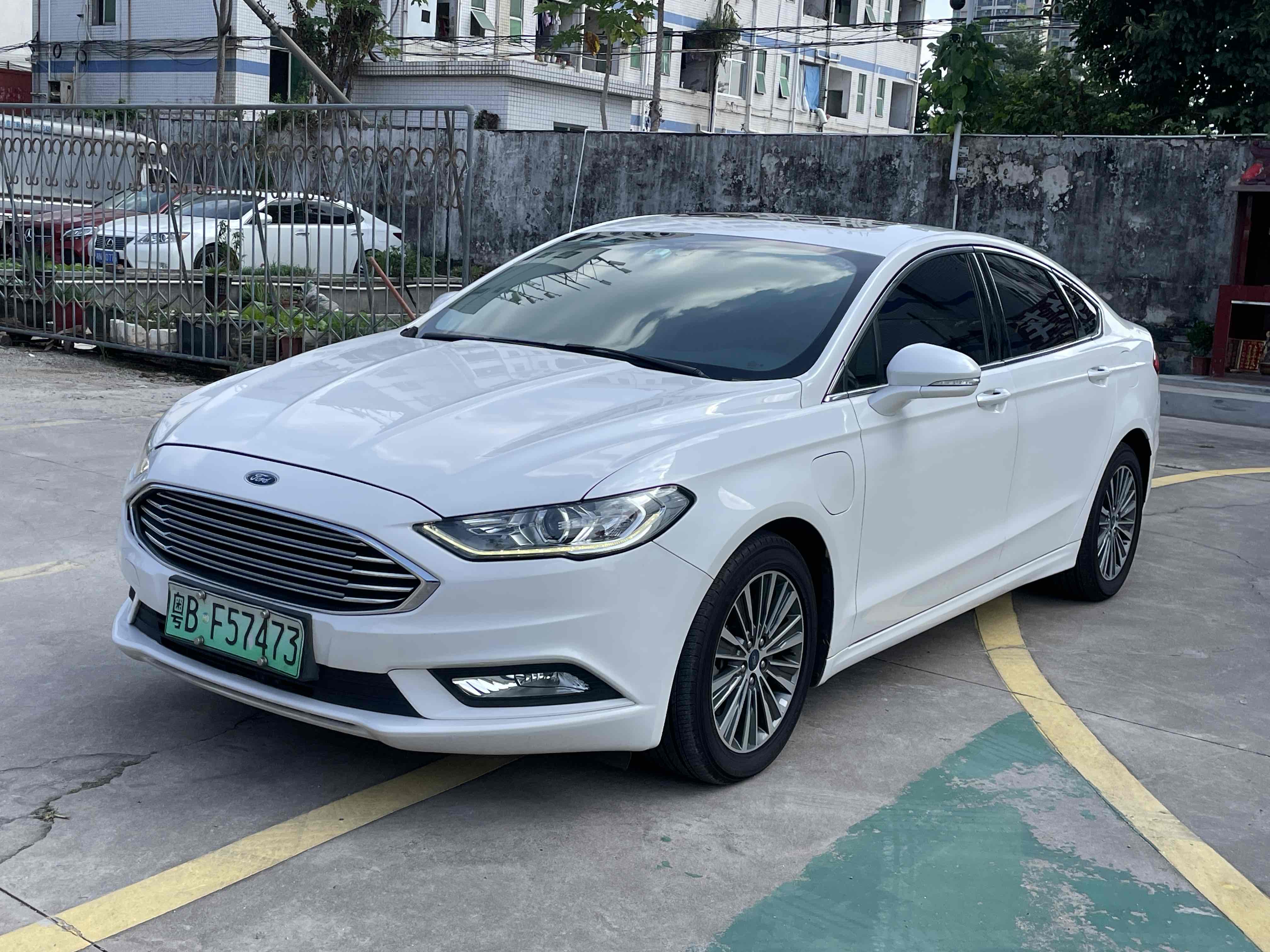 Ford Mondeo New Energy 2018 car image 