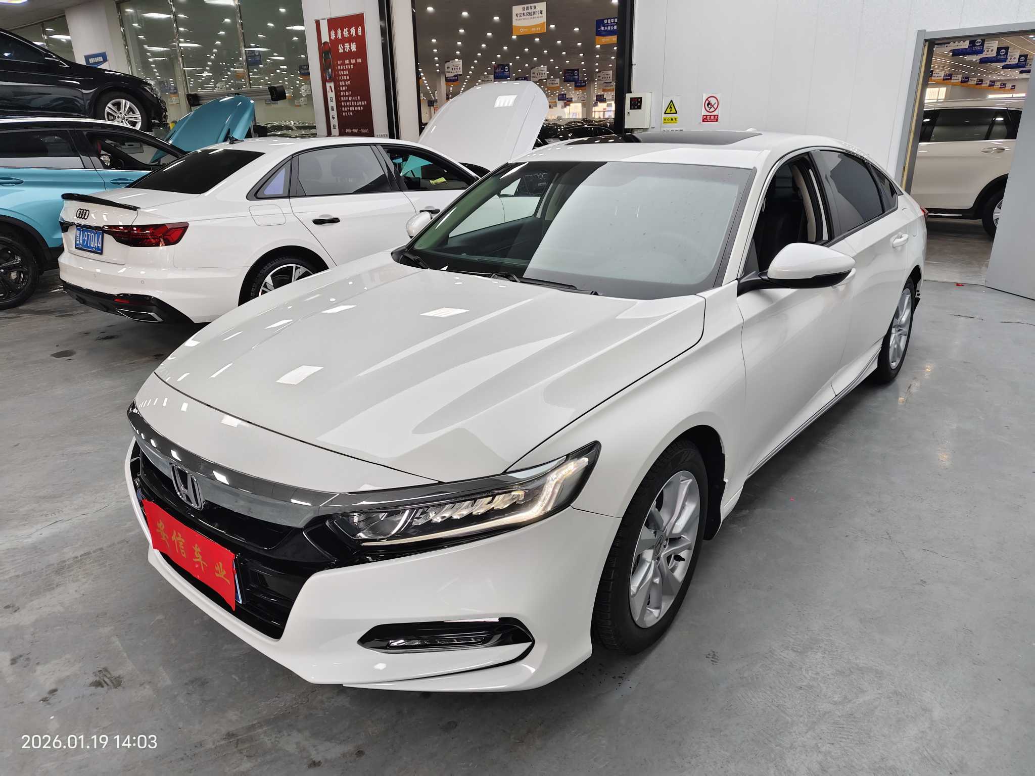 Honda Accord 2018 car image 