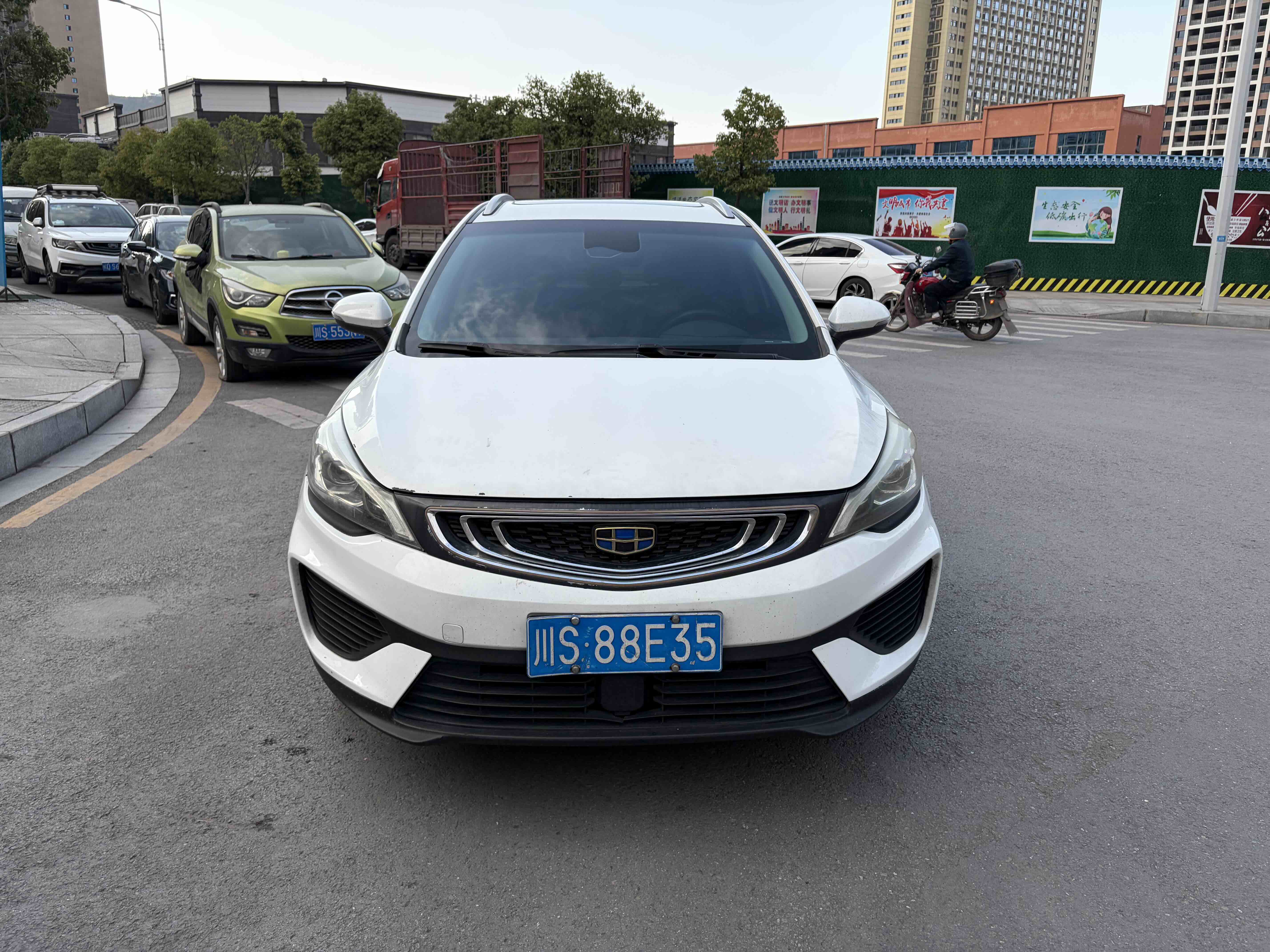 GEELY Emgrand GS 2018 GEELY Emgrand GS 2018 car image