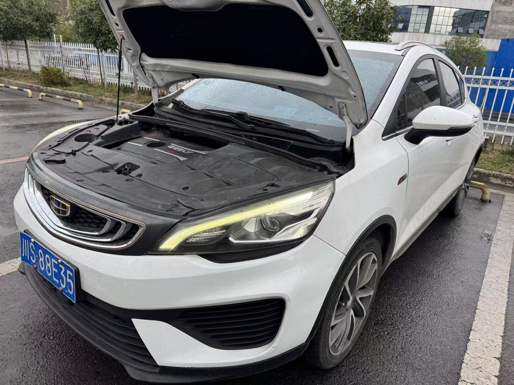 Emgrand GS 2018 car image 