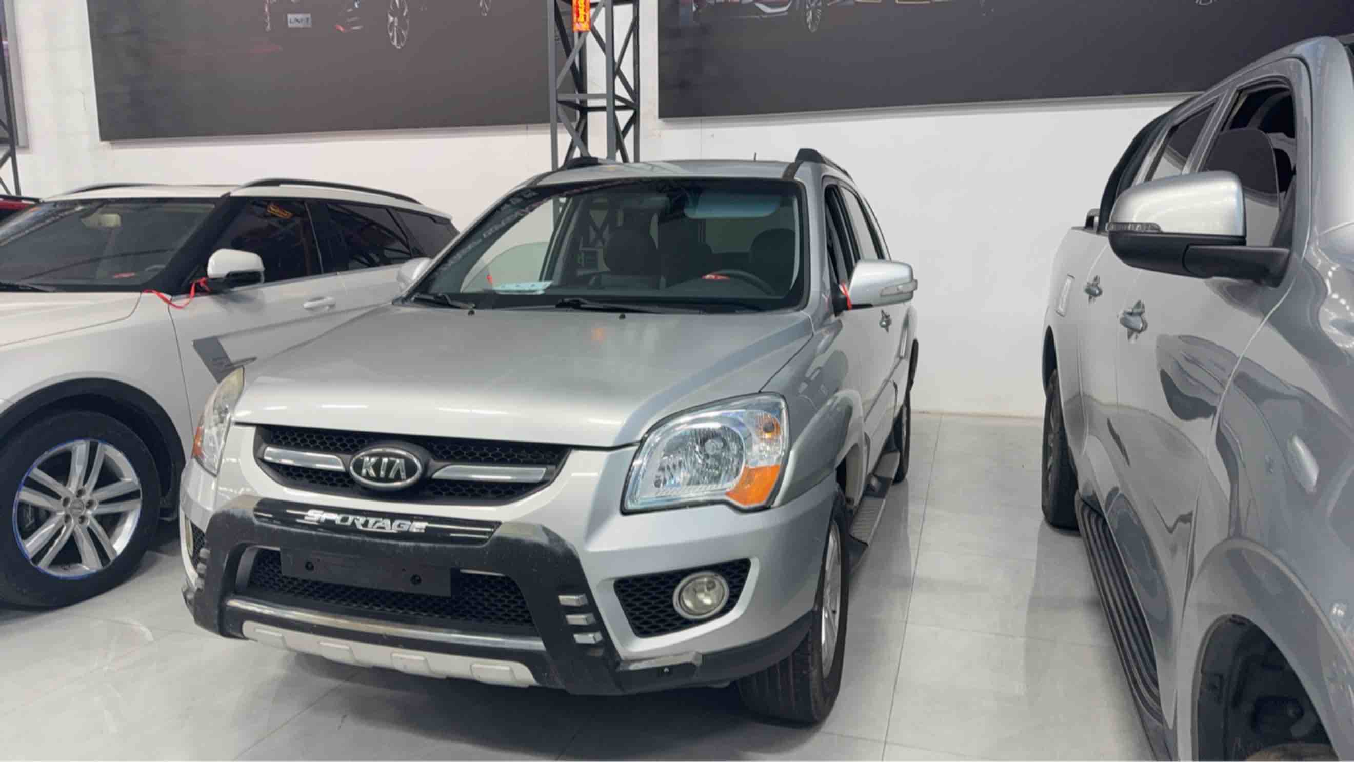 起亚 狮跑 2010 汽车图片 