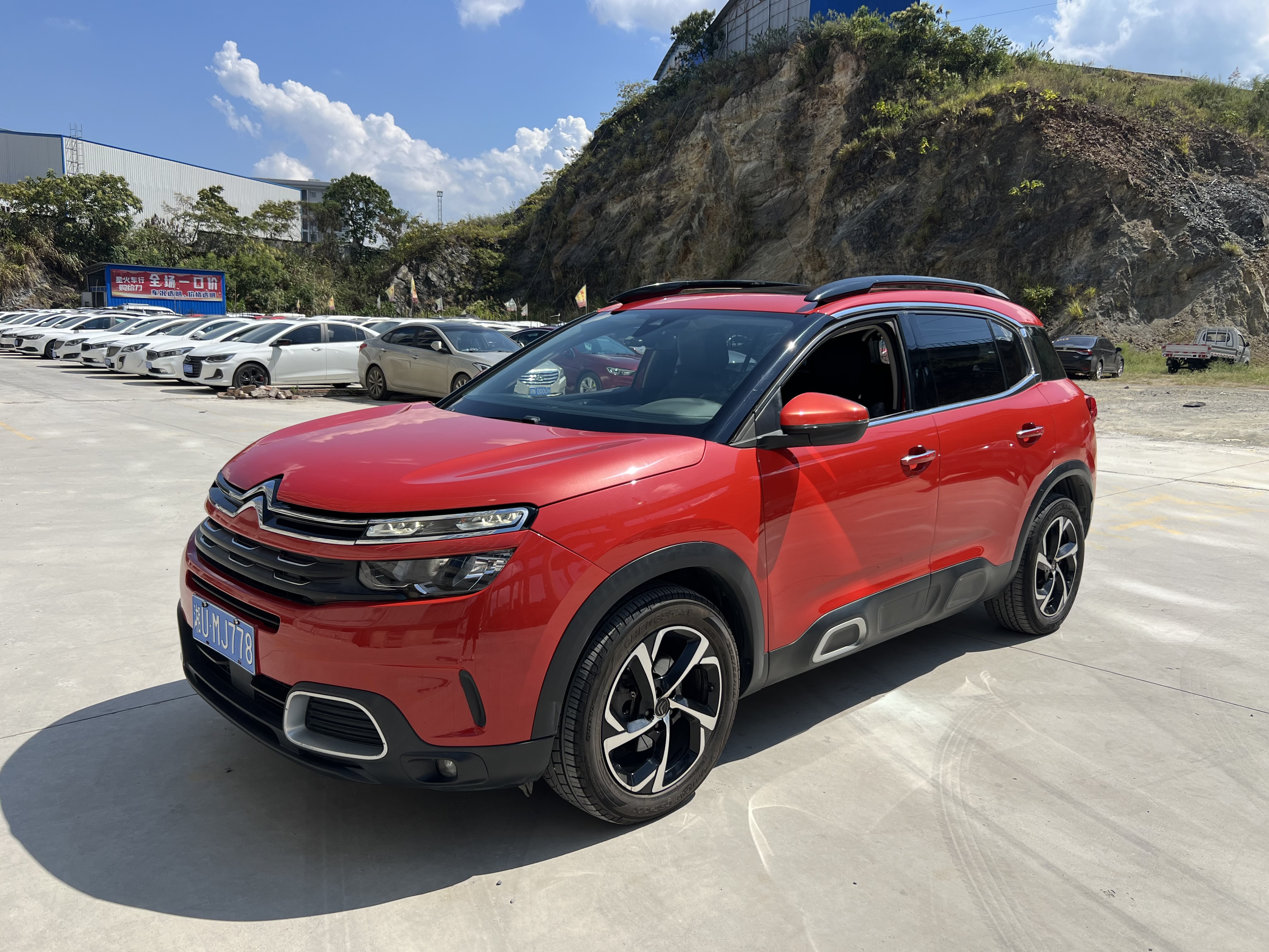 Citroen C5 AIRCROSS 2018 car image 