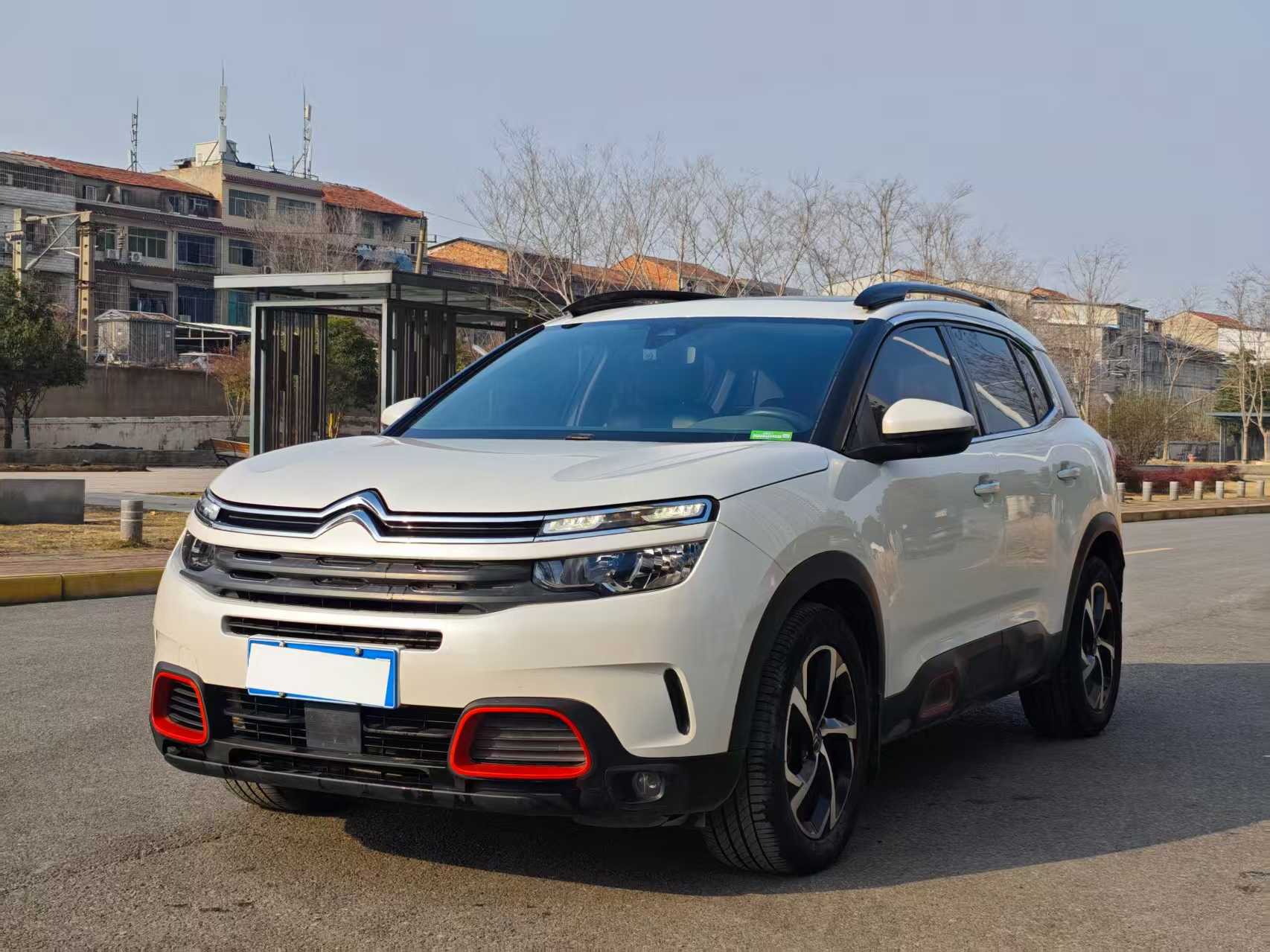 Citroen C5 AIRCROSS 2018 car image 