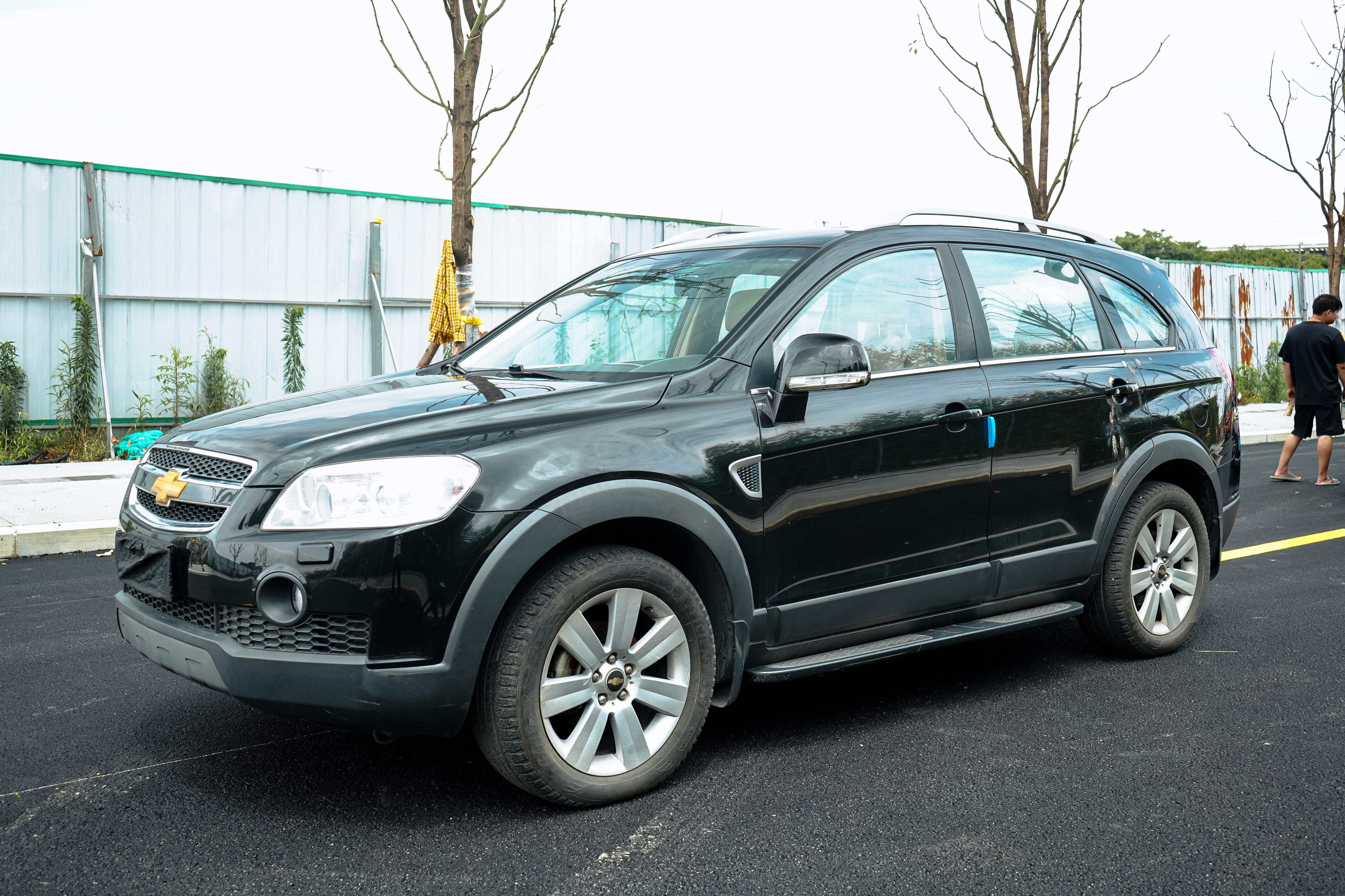 Chevrolet Captiva (Imported) 2009 car image 