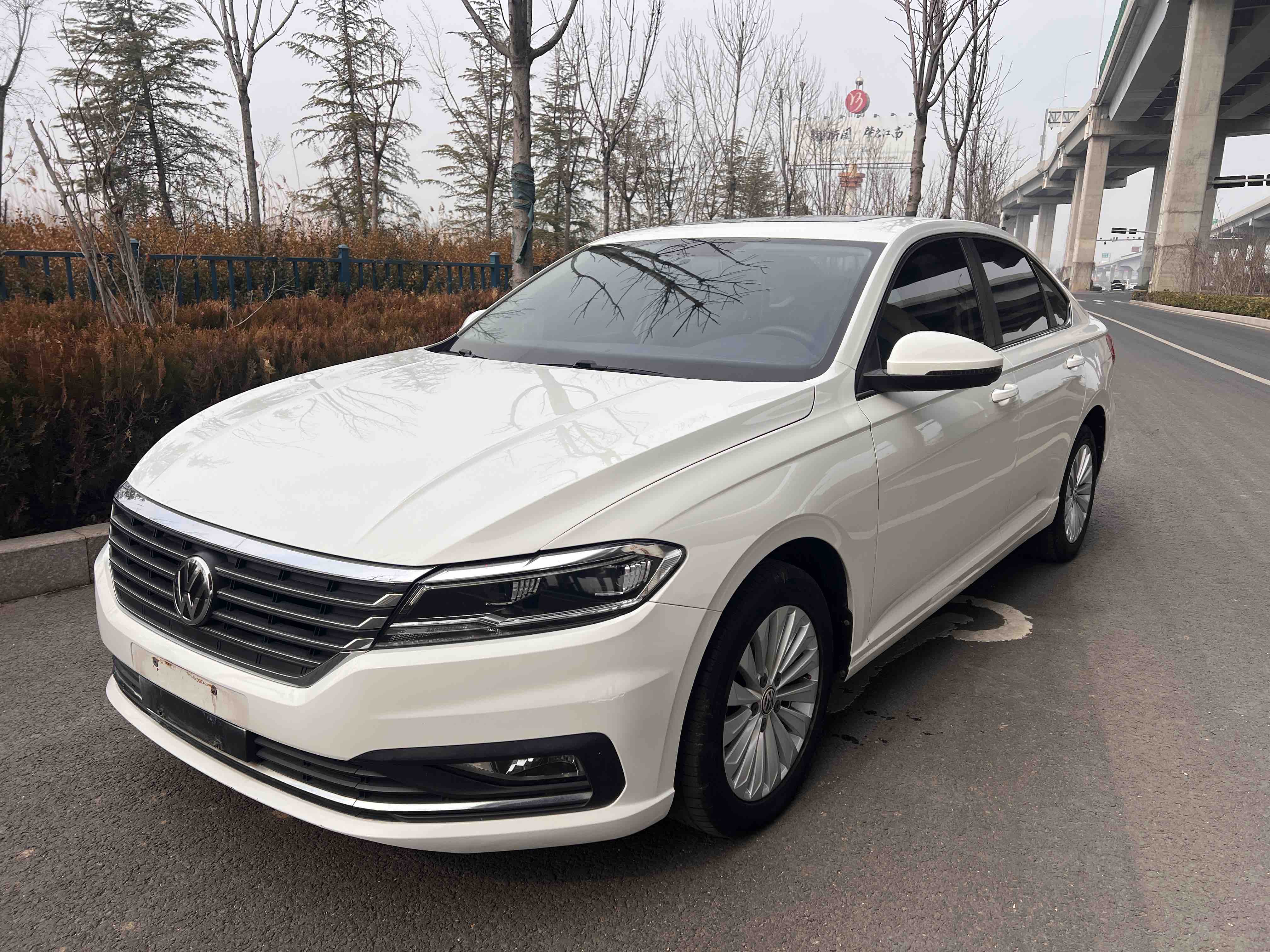Volkswagen Lavida 2018 Volkswagen Lavida 2018 car image