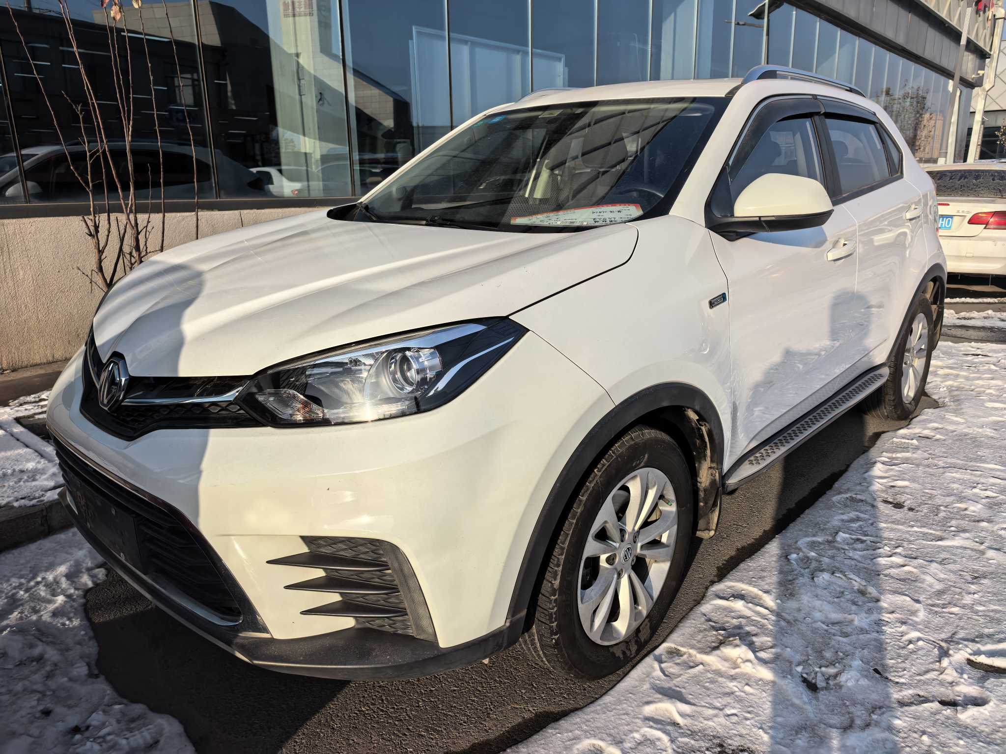 MG GS 2017 MG GS 2017 car image