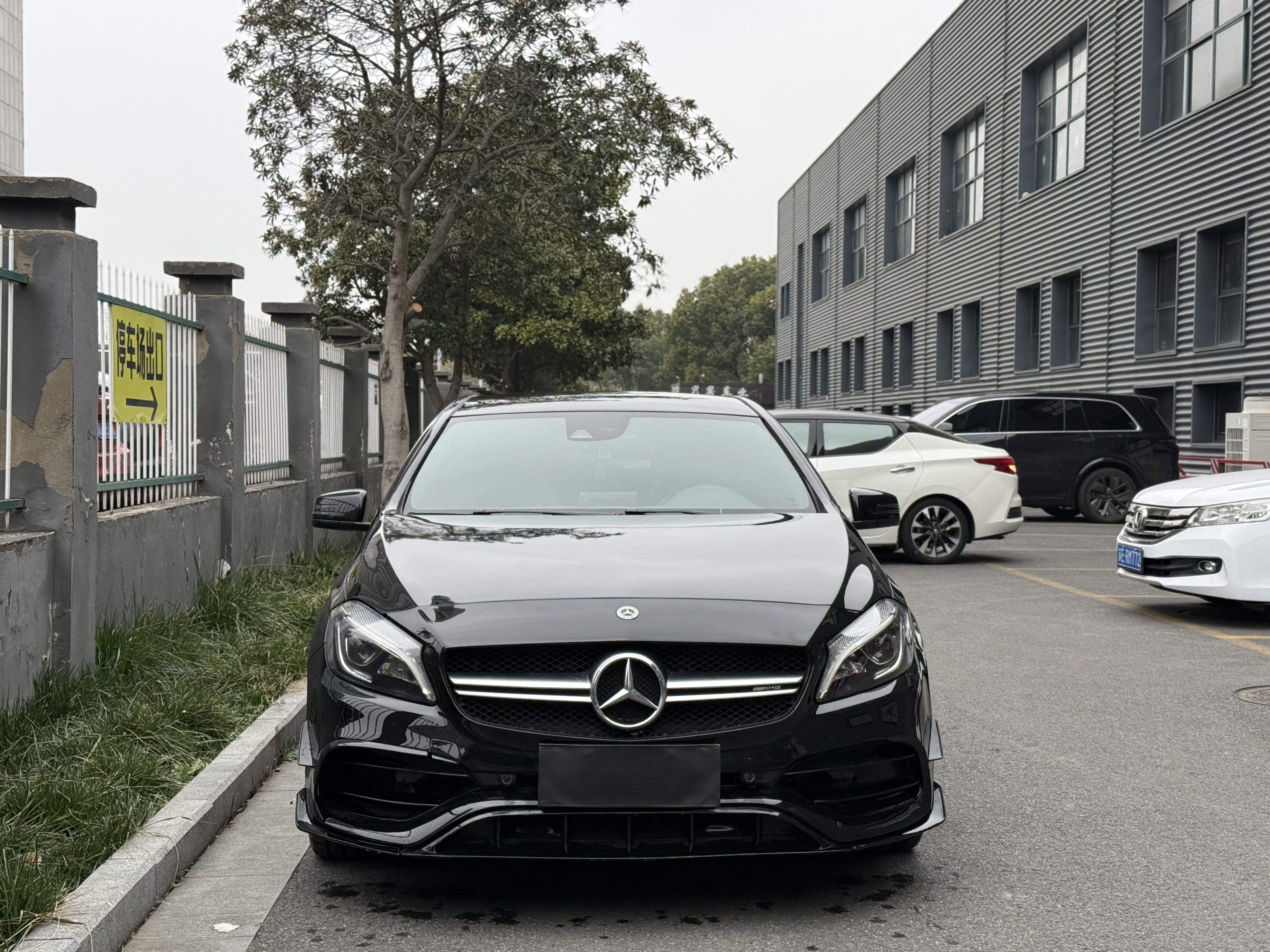 Mercedes-Benz A AMG (Imported) 2018 Mercedes-Benz A AMG (Imported) 2018 汽车图片
