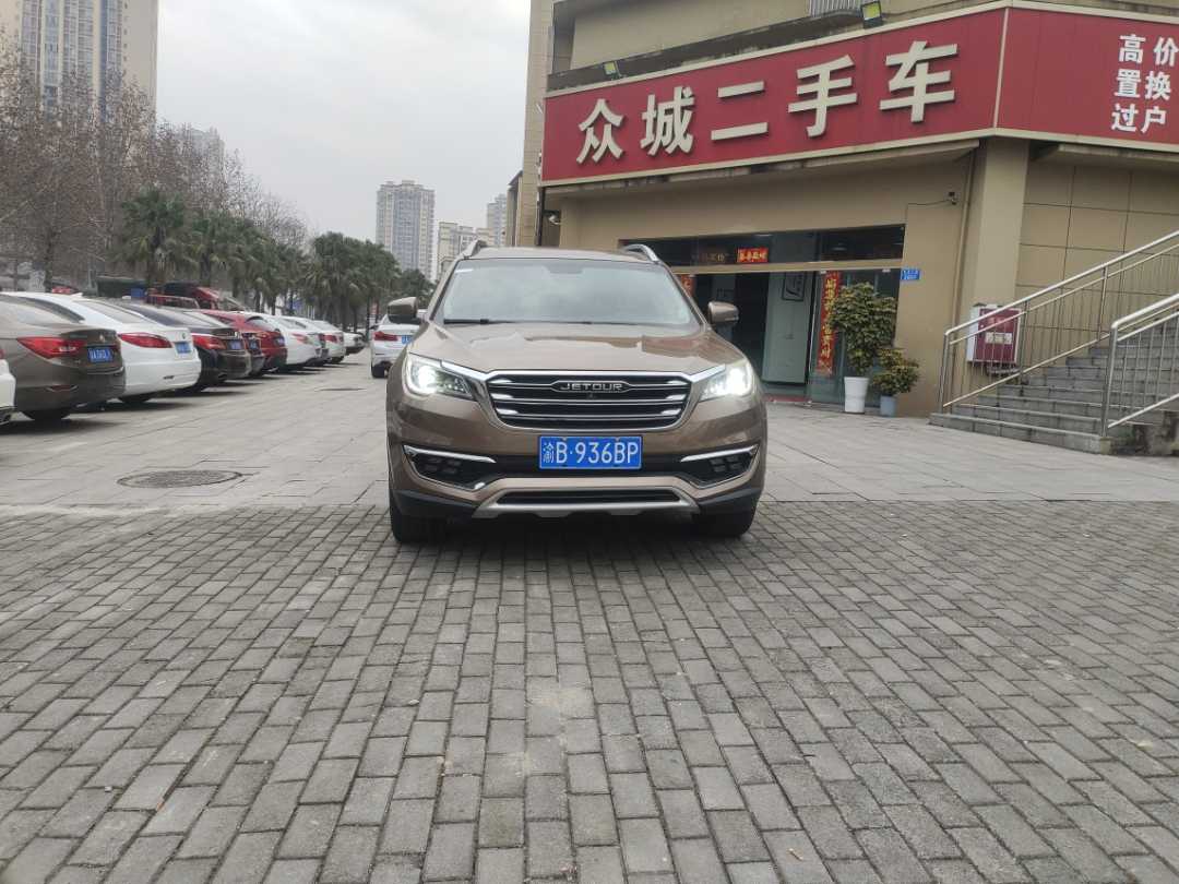 X70 2018 car image 