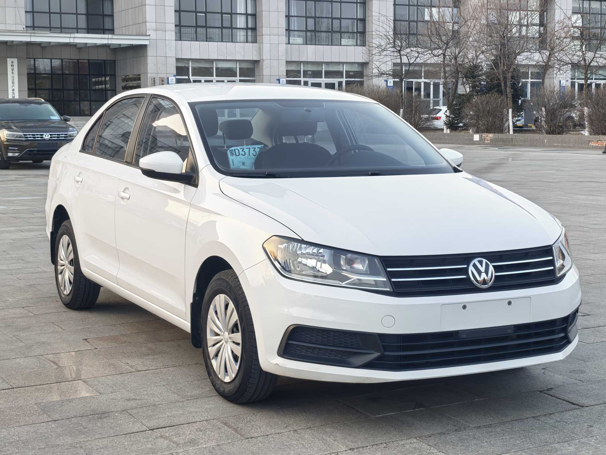 Santana 2019 car image 