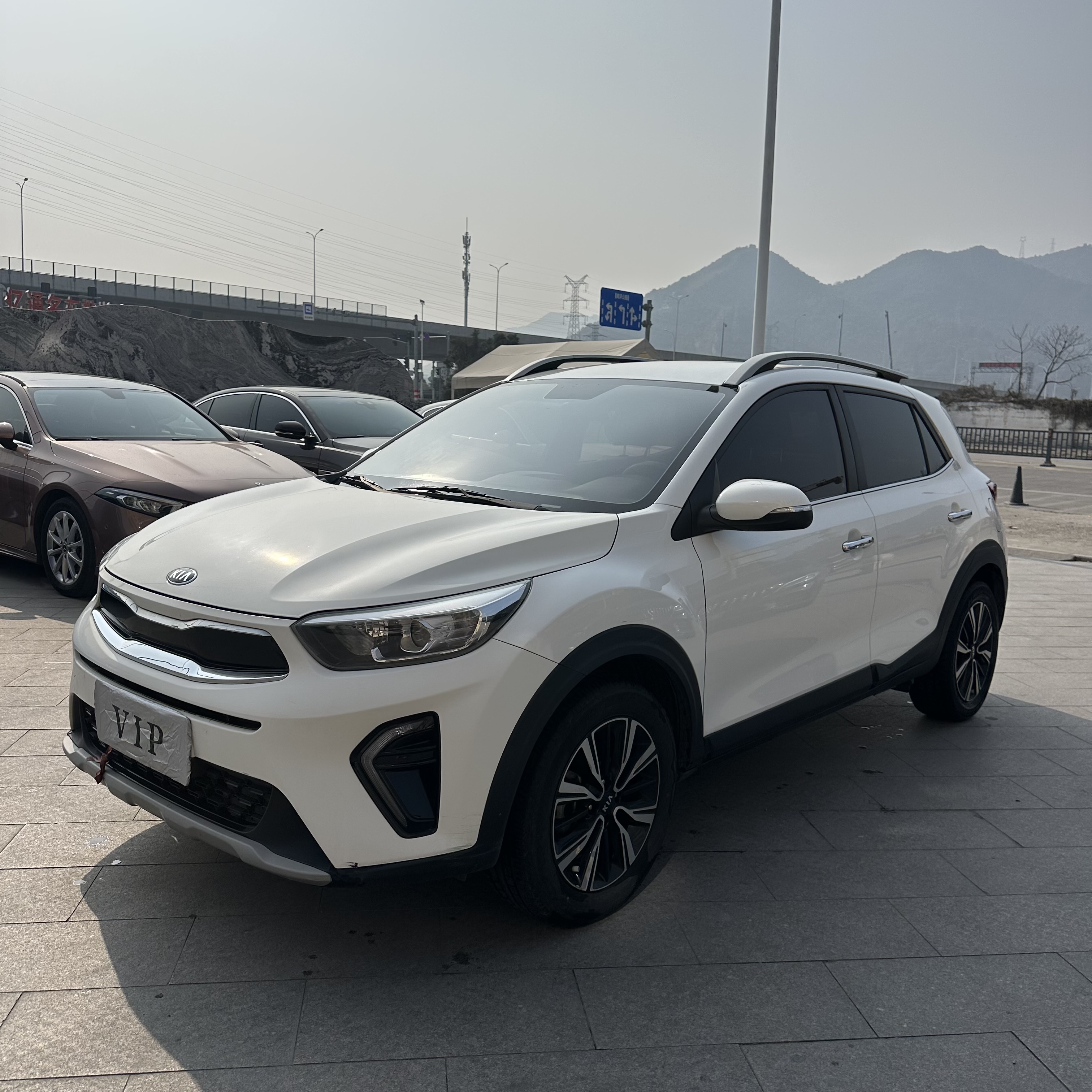 Kia KX1 2019 car image 