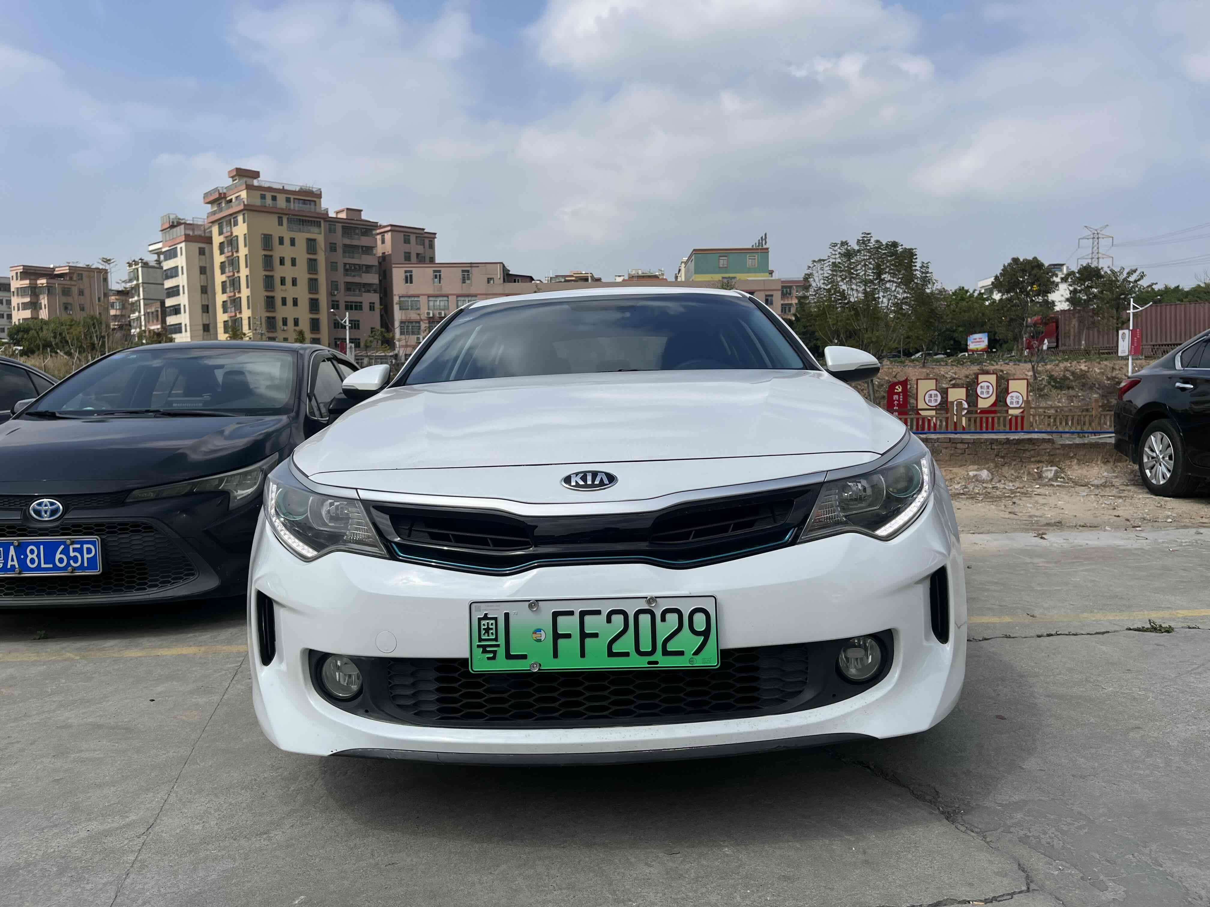 Kia K5 New Energy 2019 汽车图片 