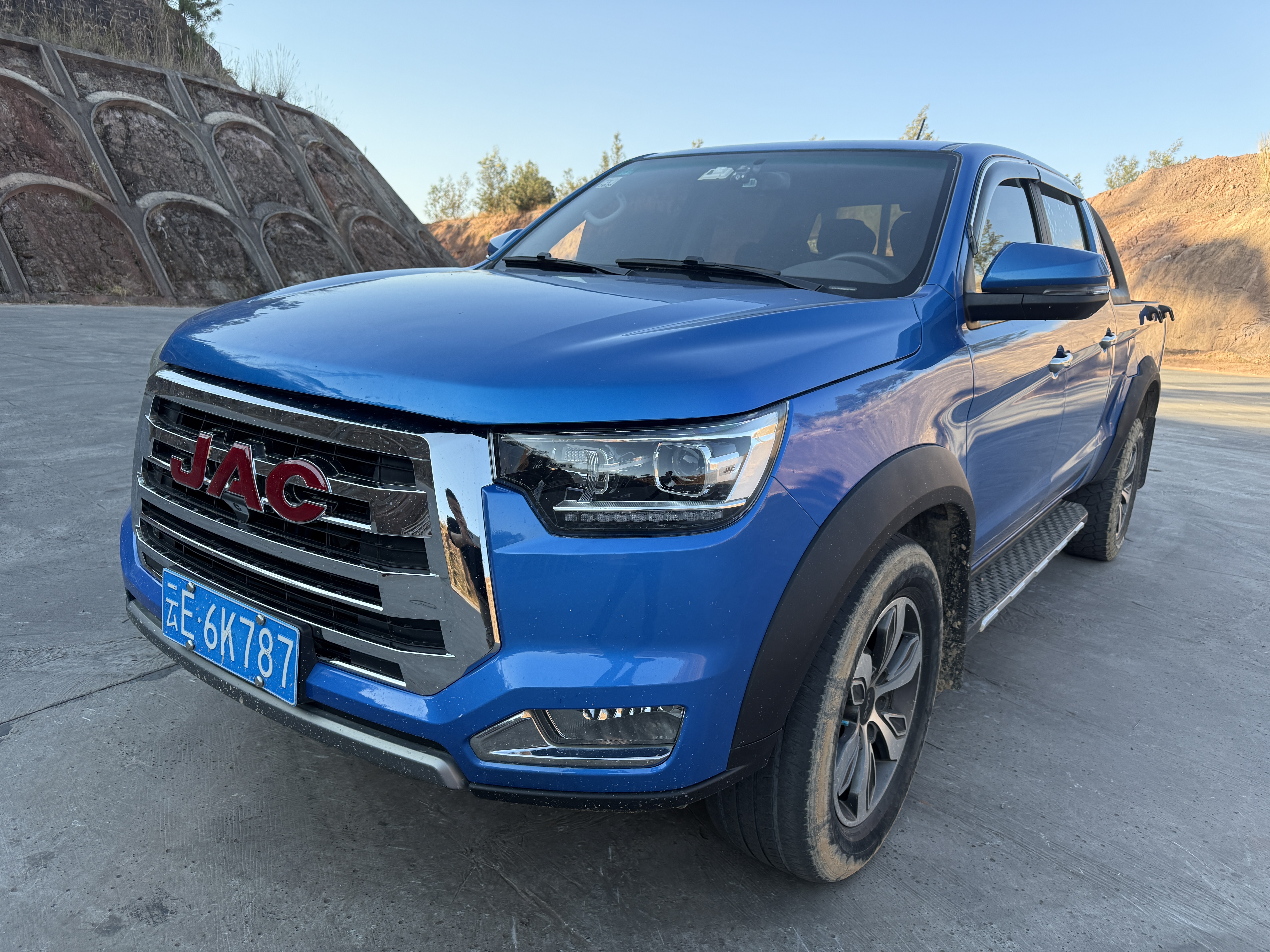 JAC 2019 JAC 2019 car image