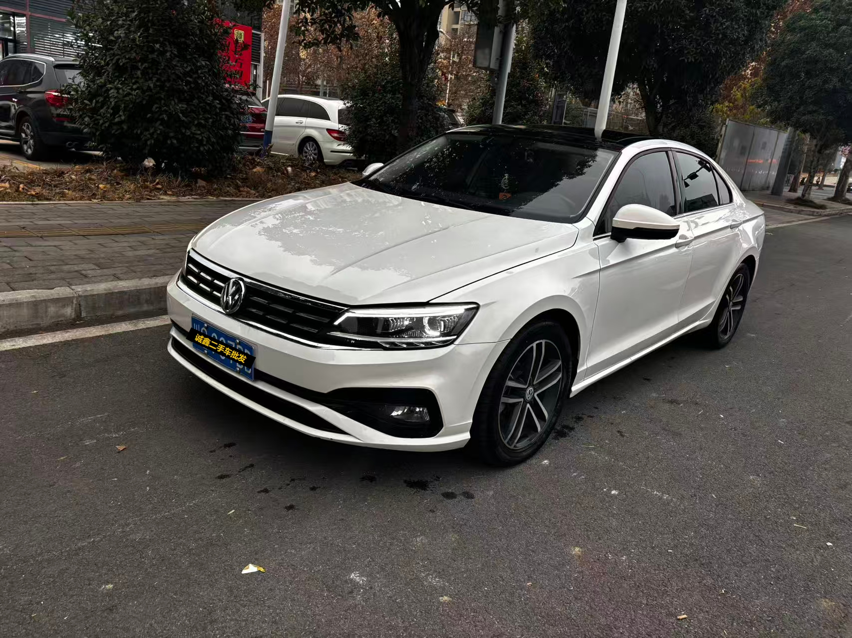 Volkswagen Lamando 2021 Volkswagen Lamando 2021 immagine di auto